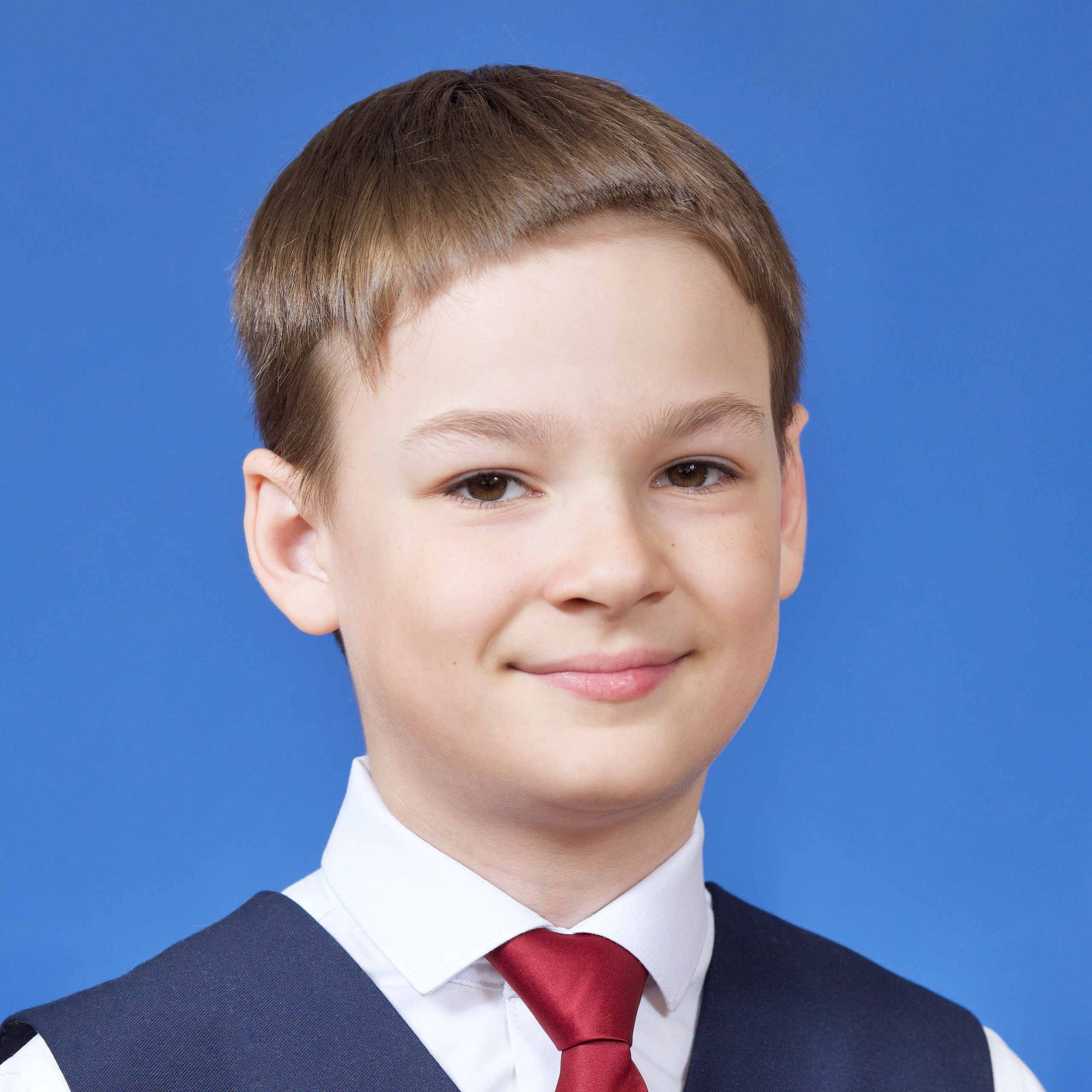 4 класс. Портреты. Школьные выпускные альбомы в Москве Марина Николаева