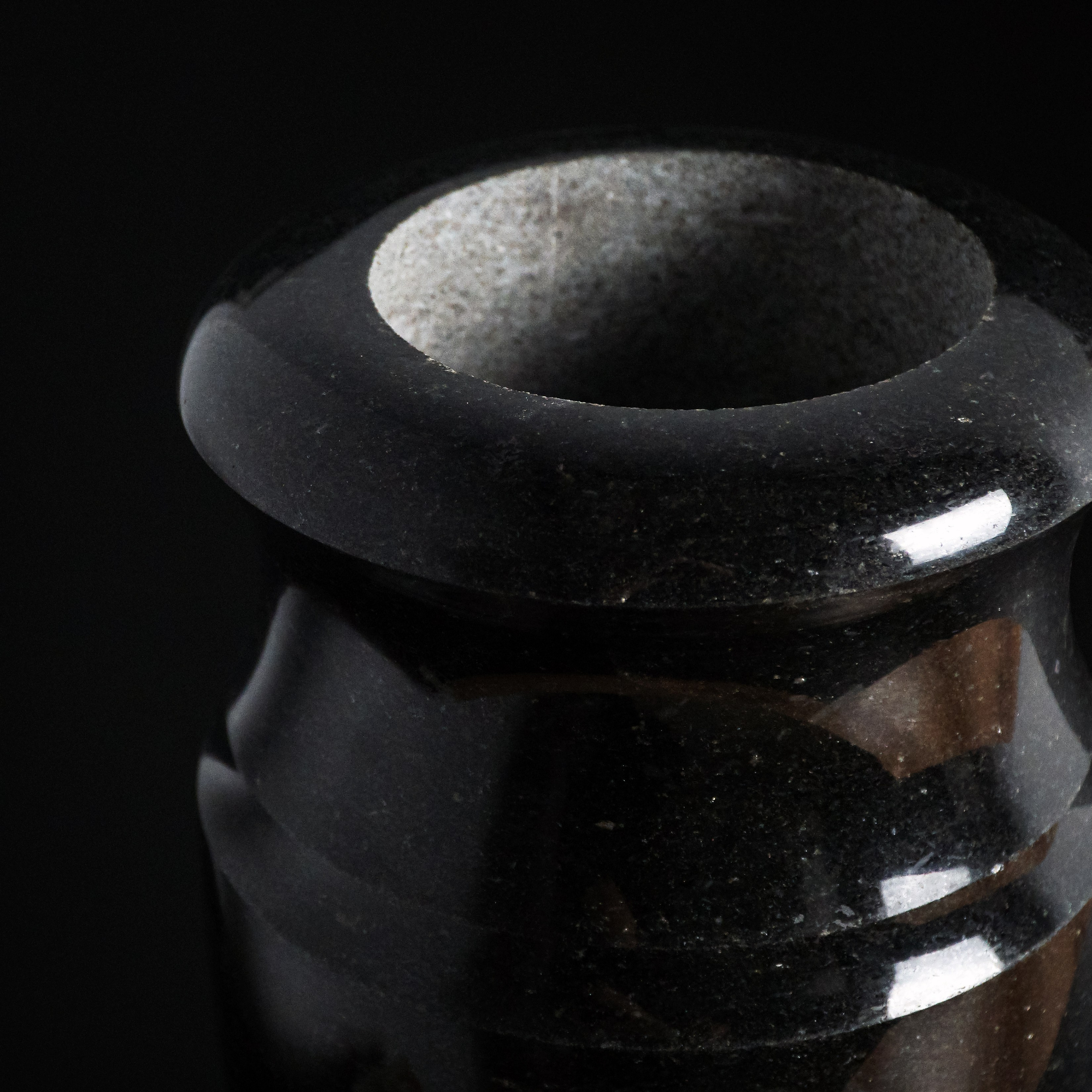 Вазы из мрамора. Катя Кудринская. Фотограф на мероприятие СПб. Семейный фотограф