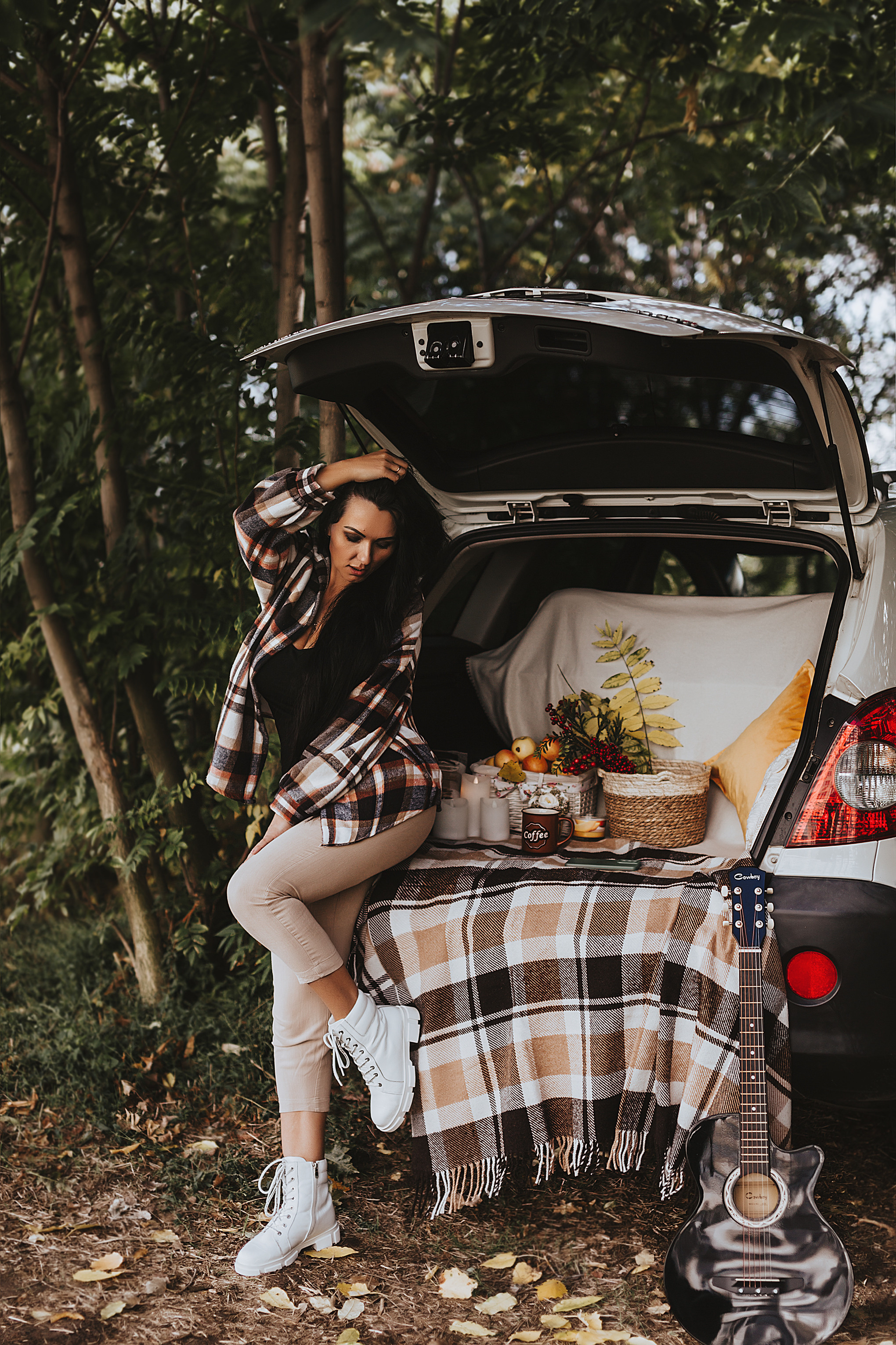 Анонс осеннего фотопроекта в багажнике автомобиля. Свадебный и семейный фотограф/видеограф в Краснодаре Наталья Осинская