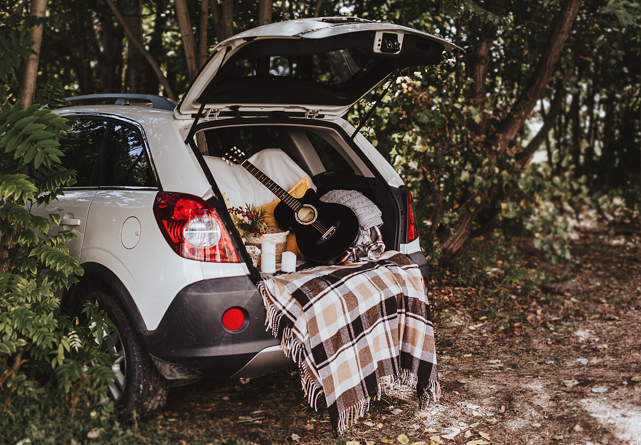 Анонс осеннего фотопроекта в багажнике автомобиля. Свадебный и семейный фотограф/видеограф в Краснодаре Наталья Осинская