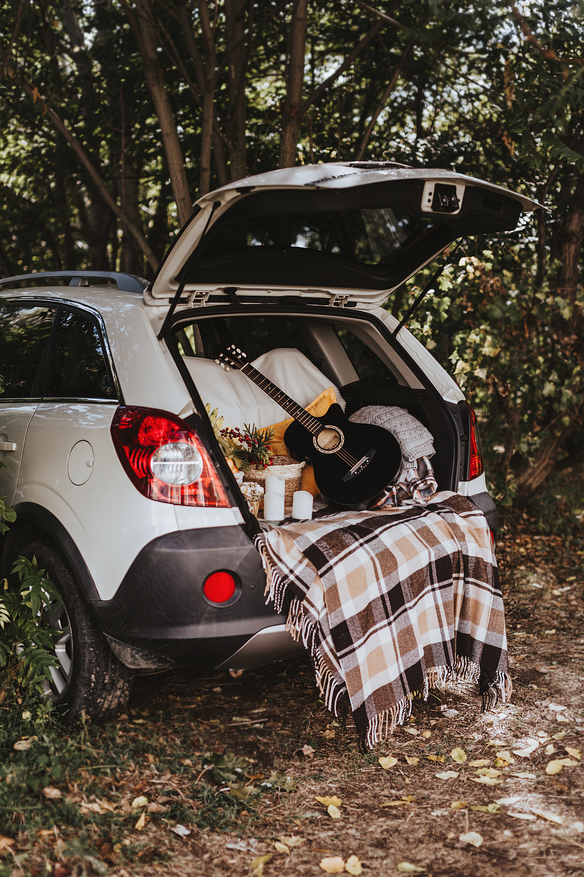Анонс осеннего фотопроекта в багажнике автомобиля. Свадебный и семейный фотограф/видеограф в Краснодаре Наталья Осинская