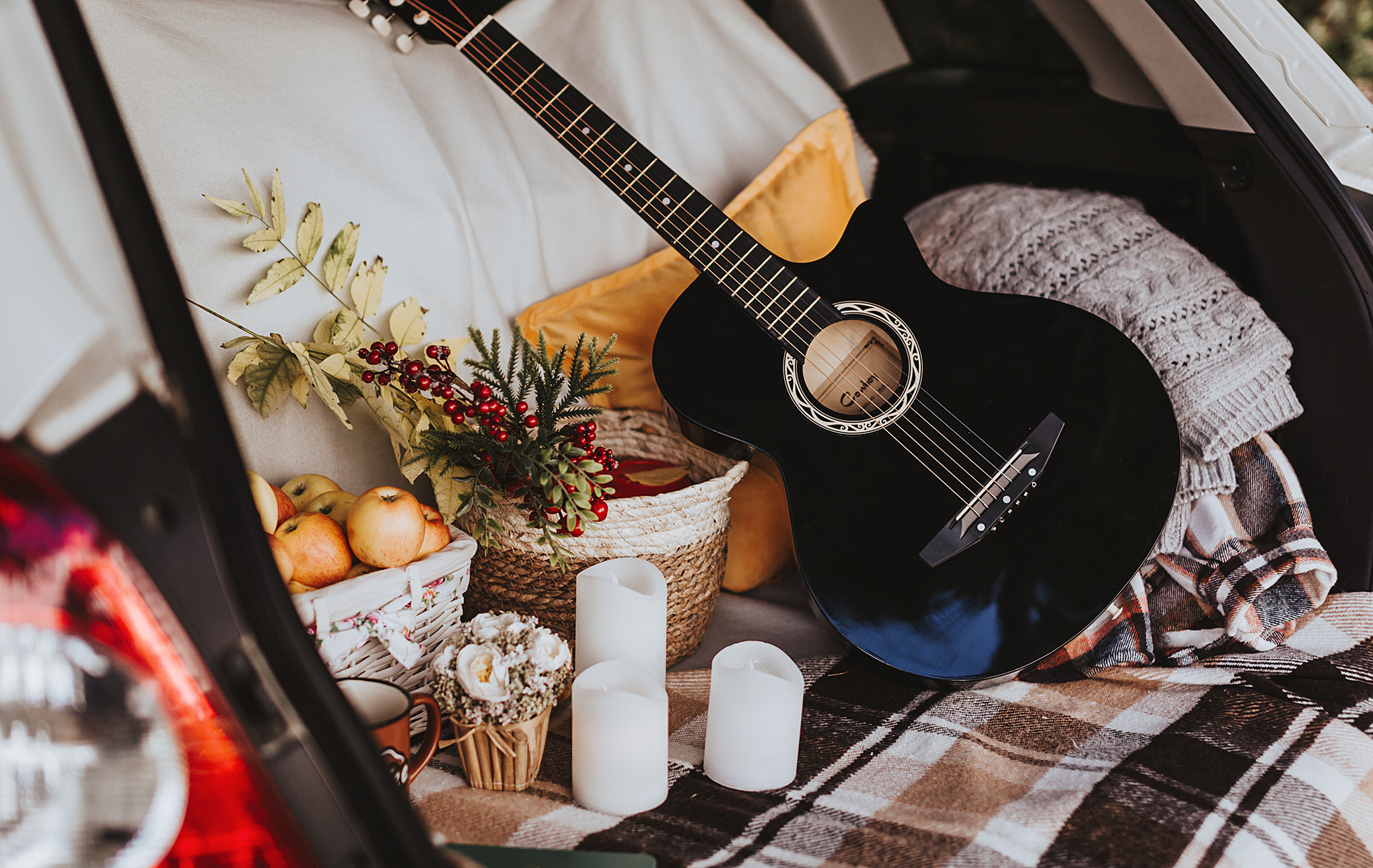 Анонс осеннего фотопроекта в багажнике автомобиля. Свадебный и семейный фотограф/видеограф в Краснодаре Наталья Осинская
