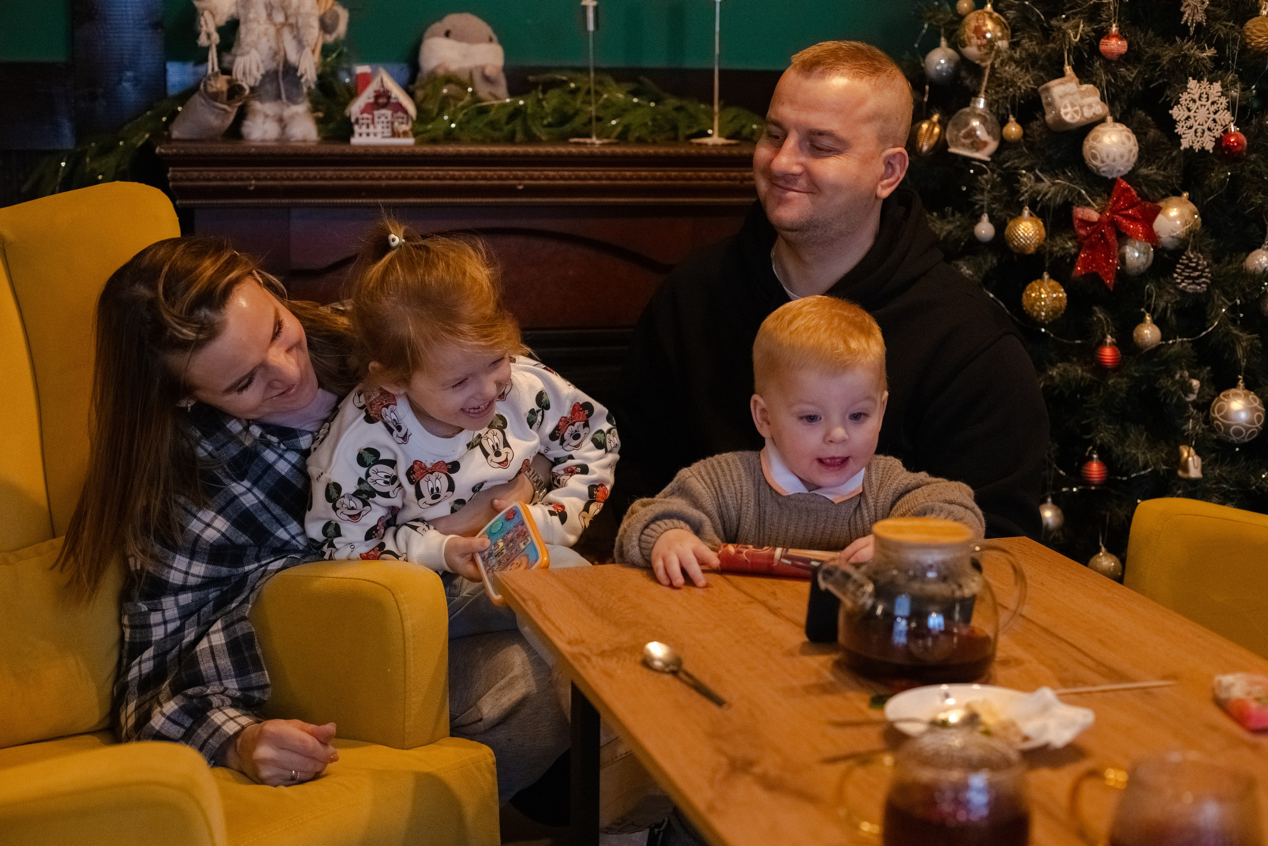 Семейное утро в кафе. Фотограф в Шатуре Оксана Осьмакова