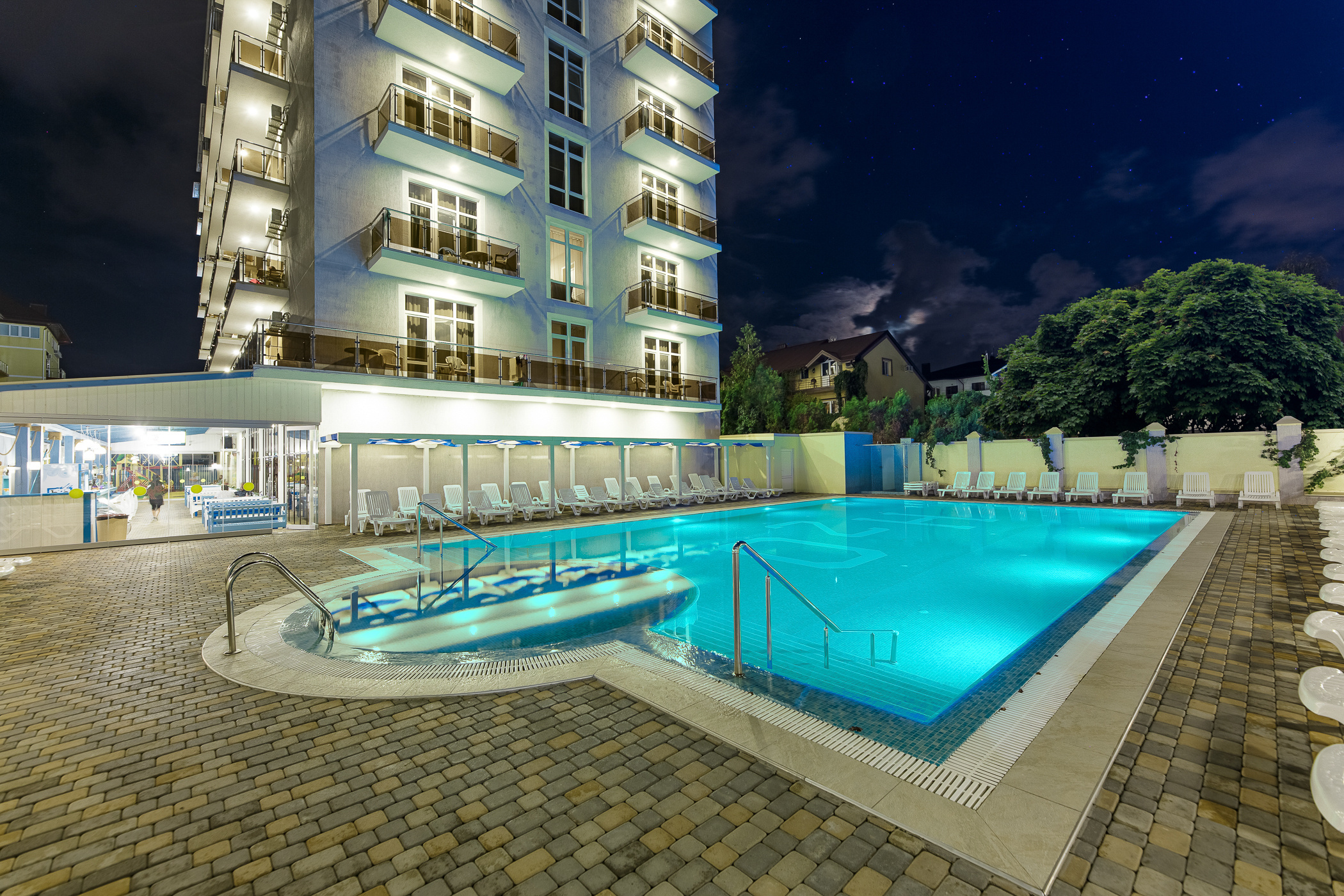 Renatphoto-Фотограф в Анапе, снимаю интерьеры и экстерьеры. Профессиональная фотосъёмка интерьеров, предметная фотосессия еды для меню г. Анапа