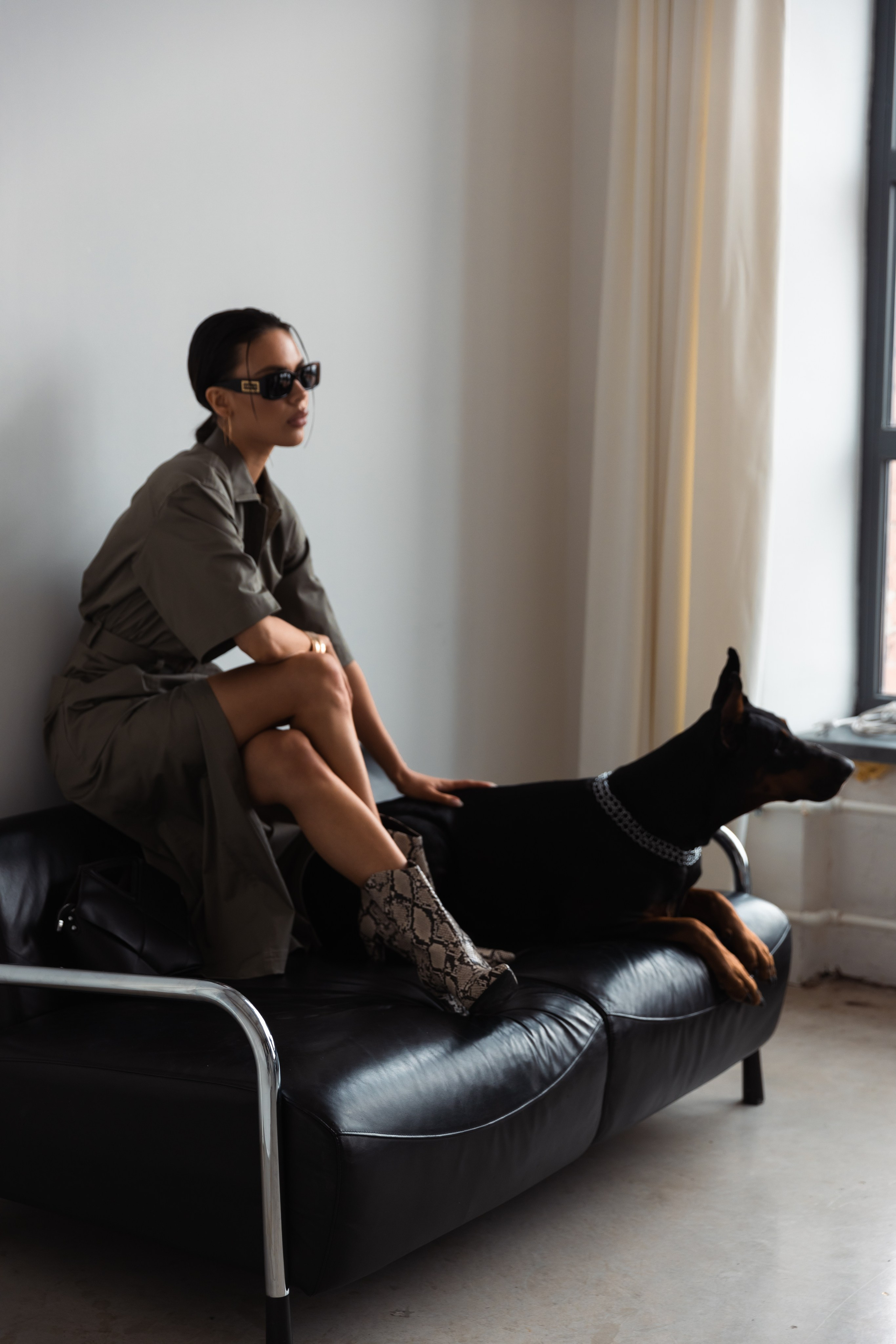 GIRLS. DRIPSTOCK MAG