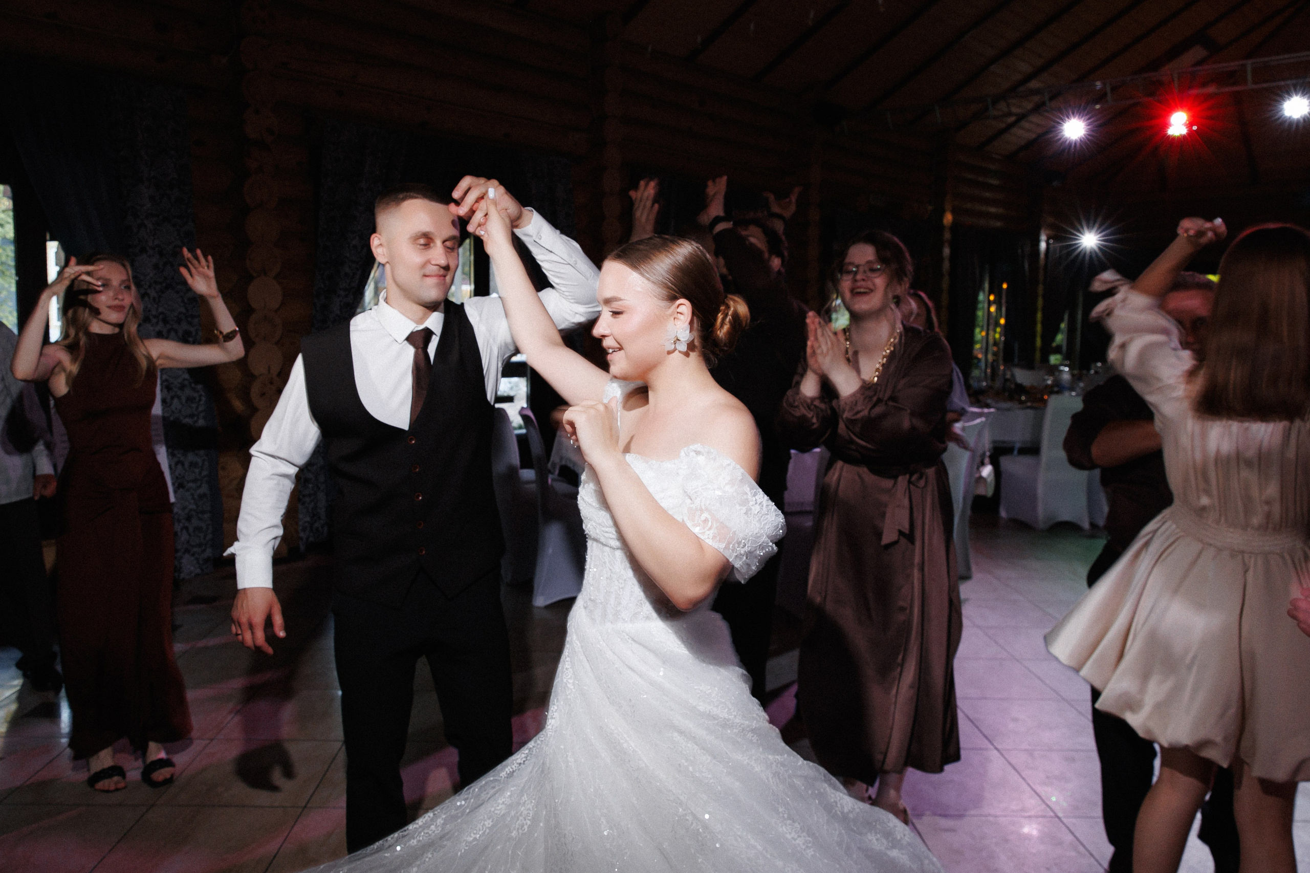 Свадьба Елизаветы и Дмитрия. Фотограф Петр Капралов