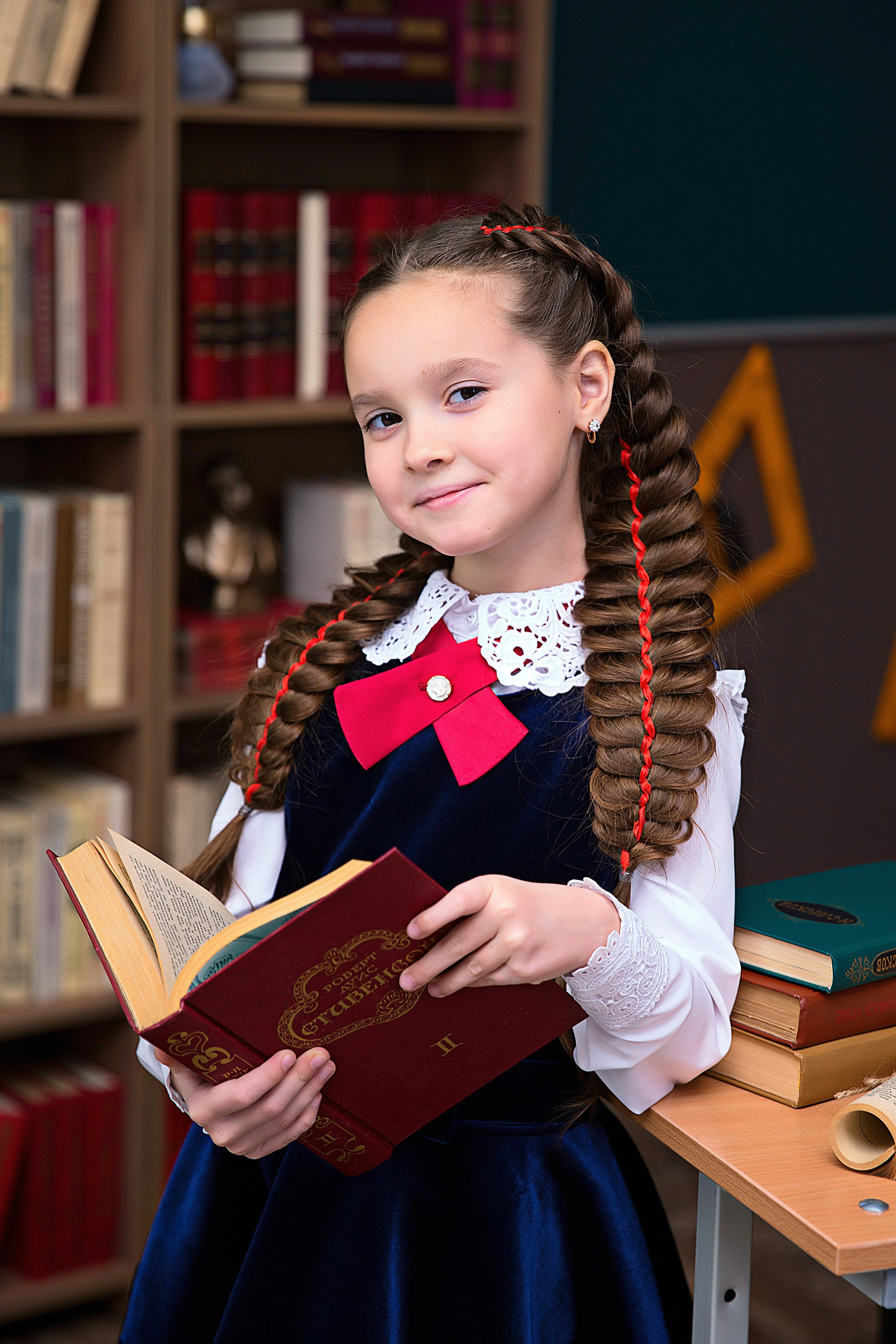 Выпускные фотосессии. Детский школьный фотограф в Кемерово Зиновьева Екатерина