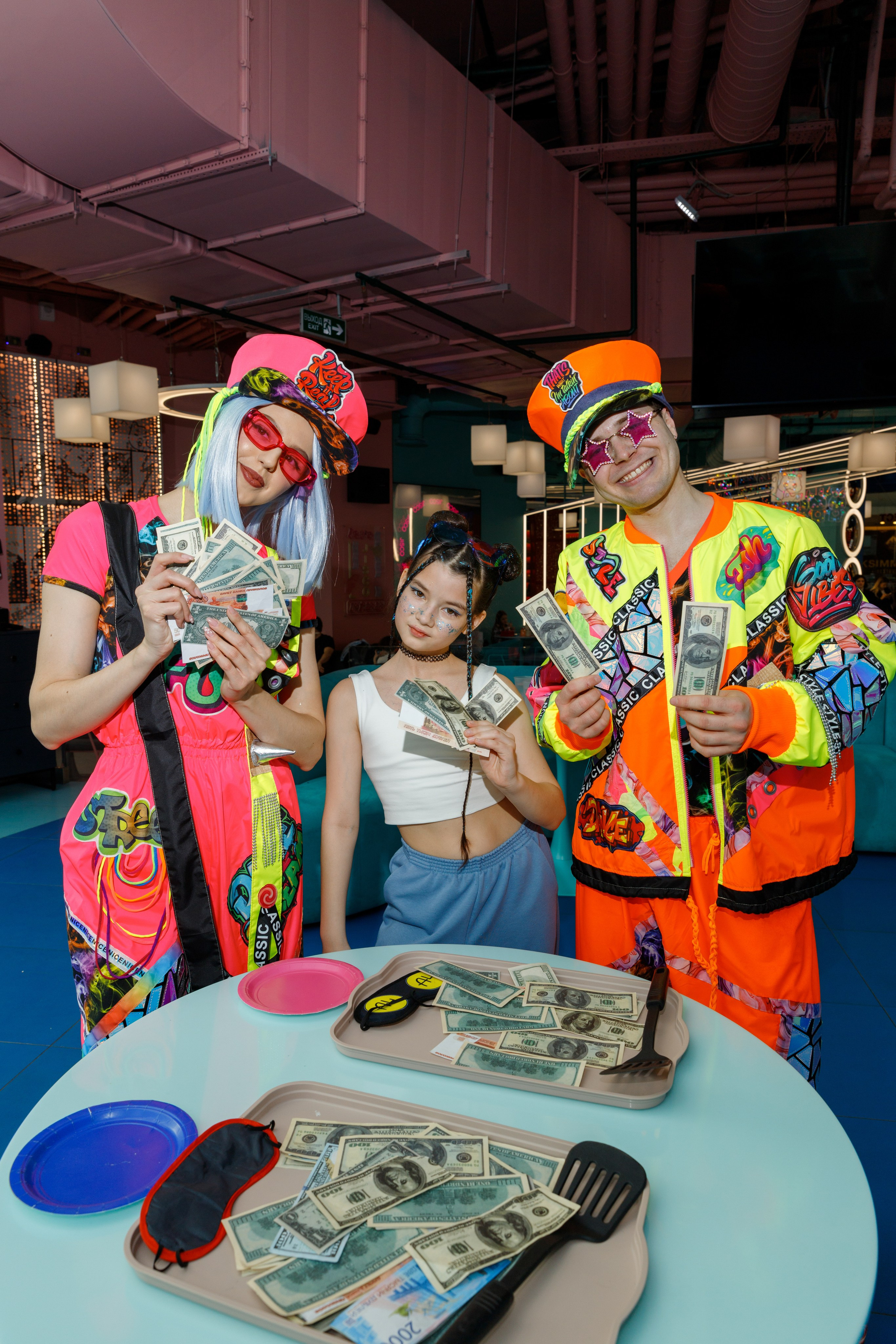 Вечеринка в К Поп кафе. Фотограф Александра Сыщенко