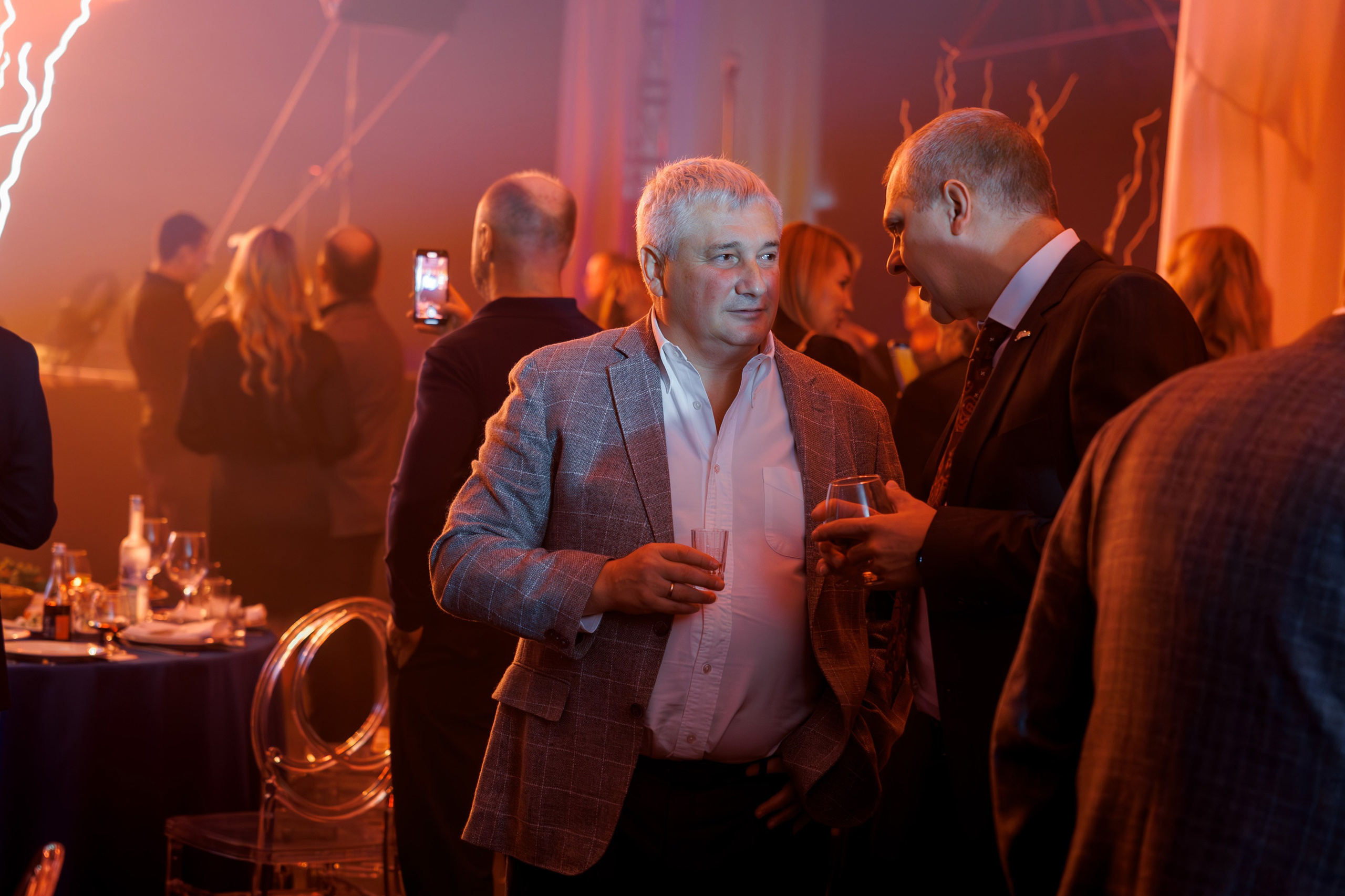 Юбилей компании «СЕРВИКО». Кадровик продакшн: Фото и видеосъемка форумов, конференций, масштабных событий в Иркутске