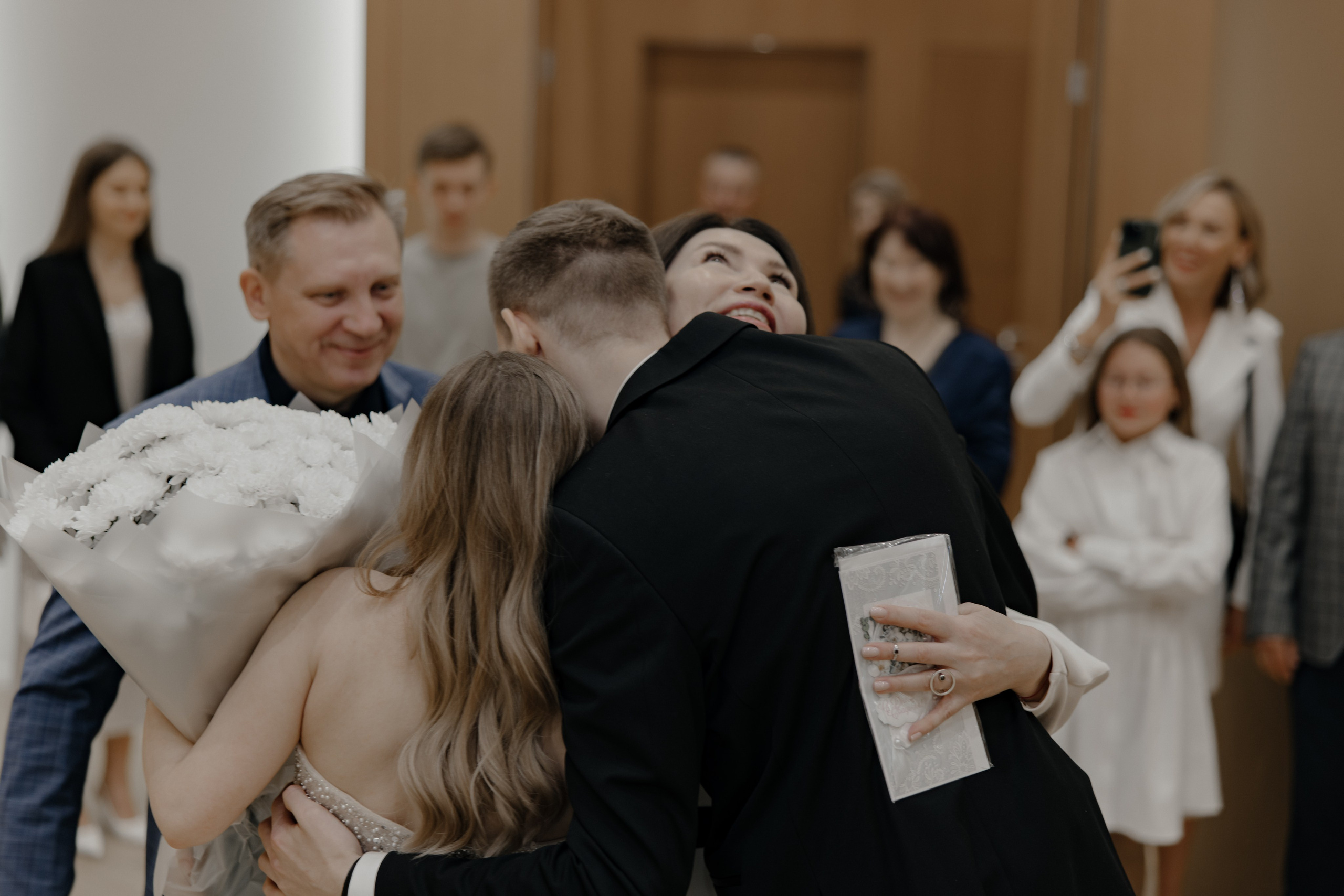 07.05.2024. RETOUCH-HOUSE