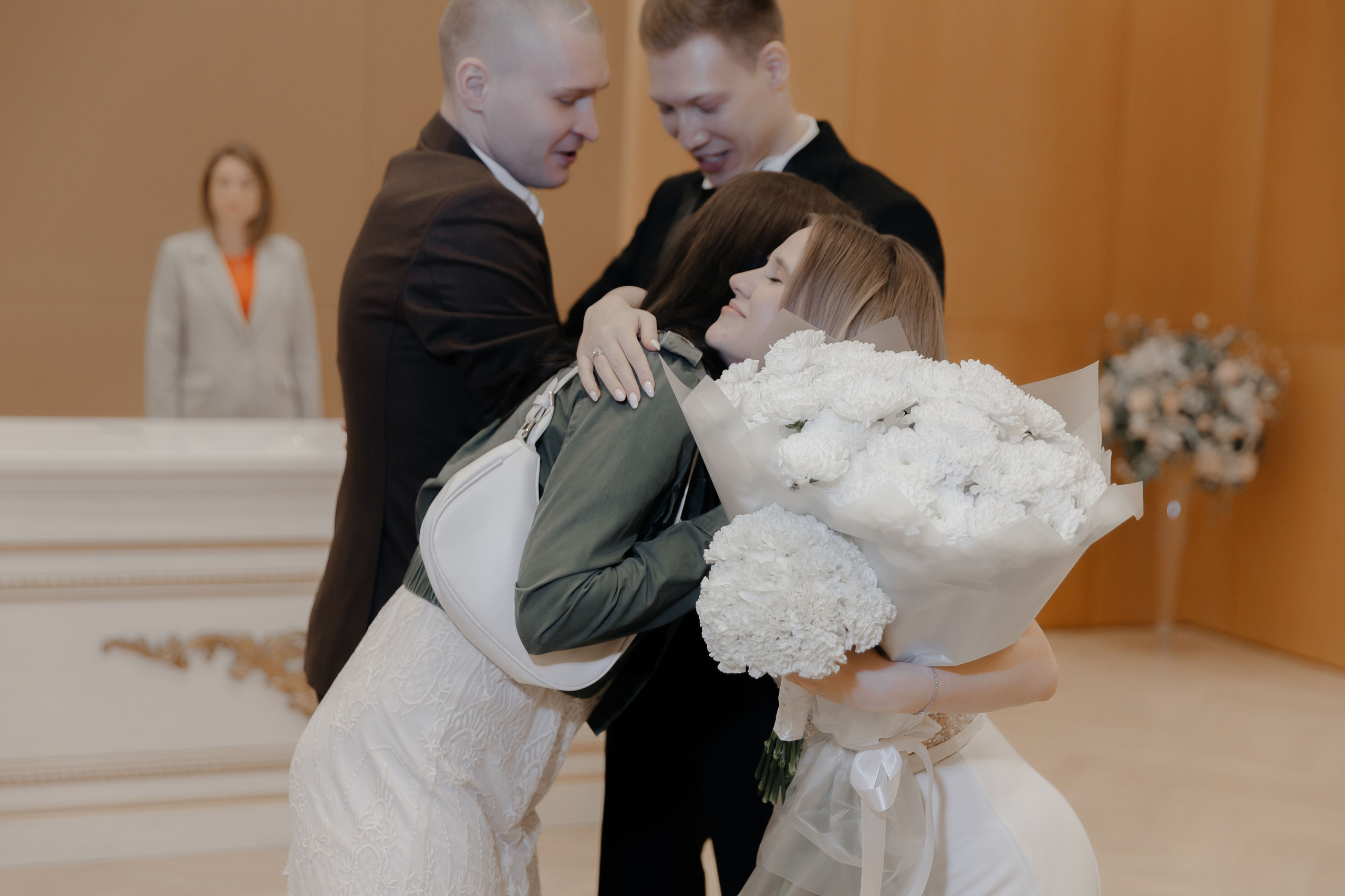 07.05.2024. RETOUCH-HOUSE