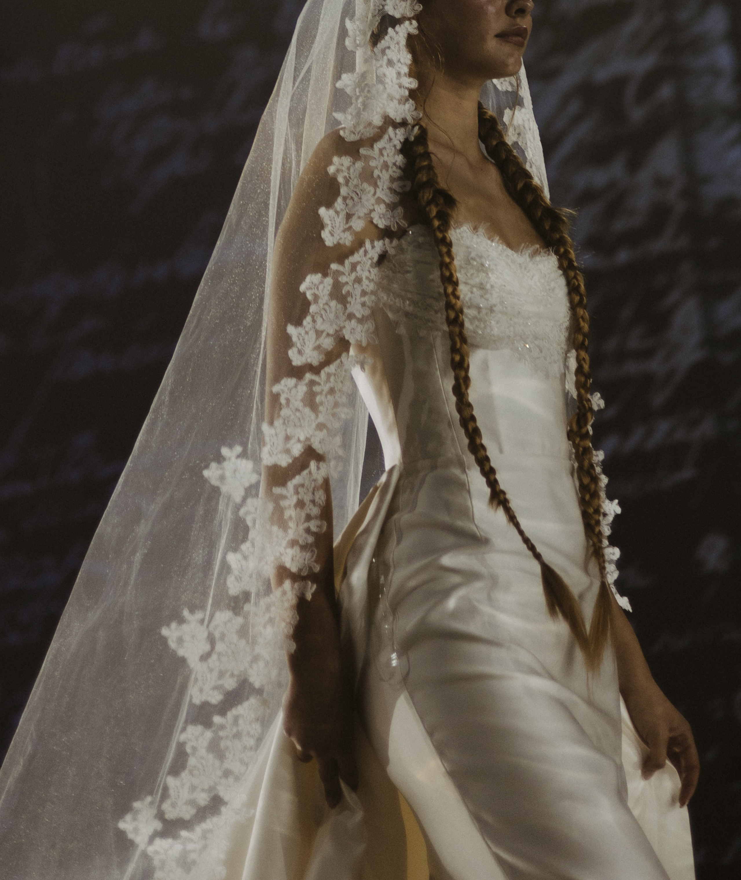 Rara Avis Fashion Show 2026. Fusion Wedding Photographer