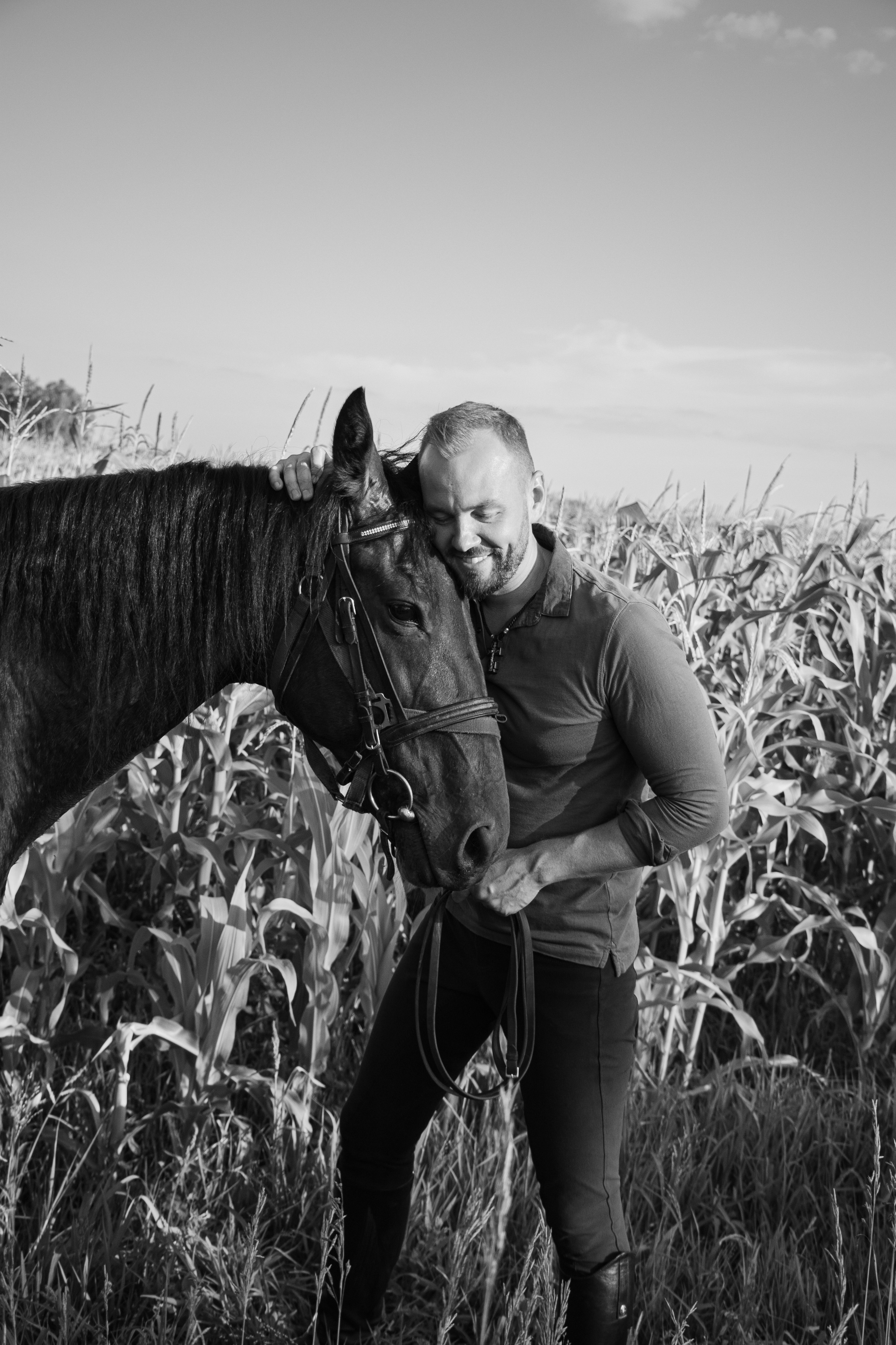 Александр Борматов и Пегас. Фотосессии с лошадьми в Москве, Новосибирске