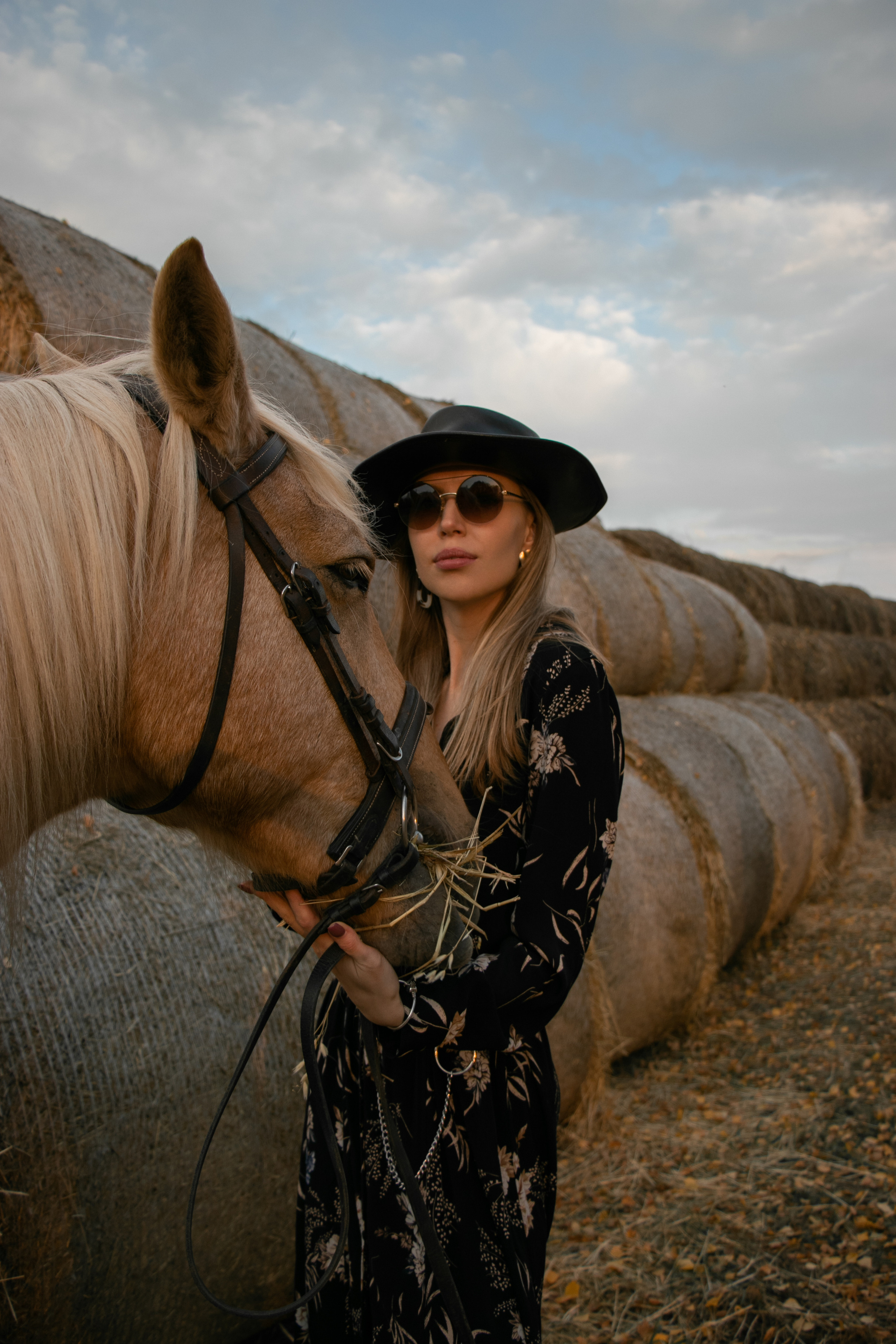 Юлия и Юрий. Фотосессии с лошадьми в Москве, Новосибирске
