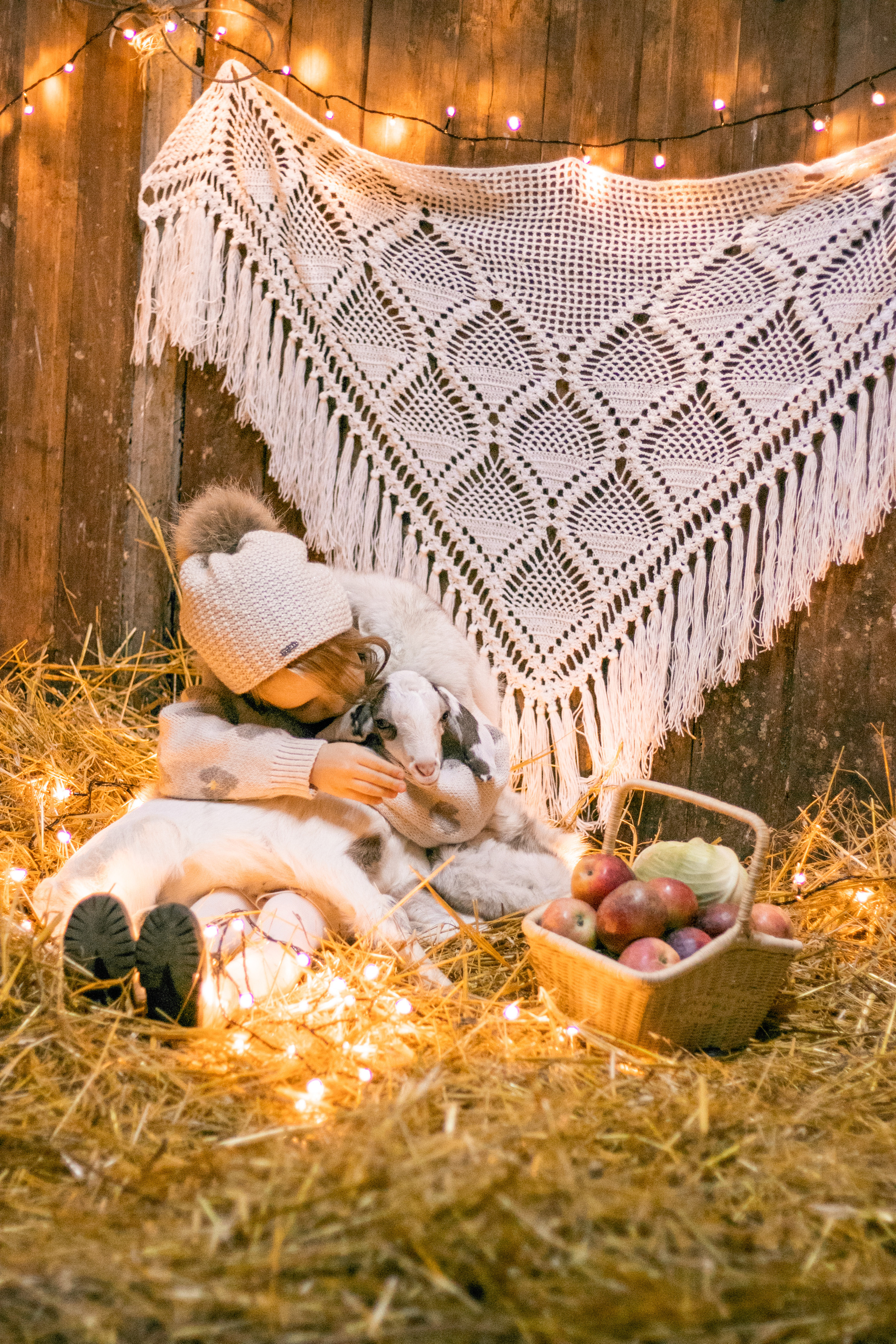 Детки и козлята. Фотосессии с лошадьми в Москве, Новосибирске