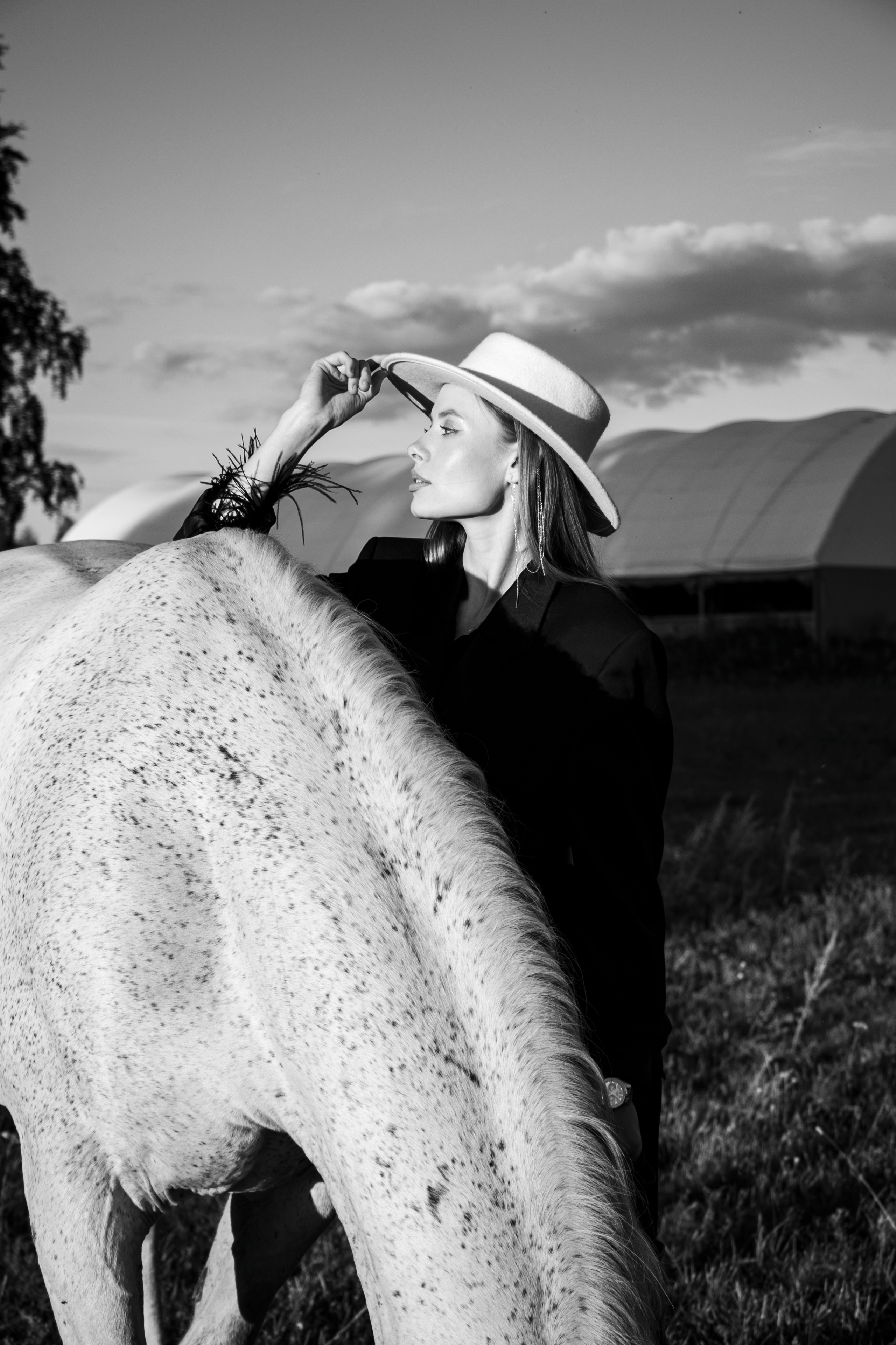 Алина Калинина и Пепел. Фотосессии с лошадьми в Москве, Новосибирске