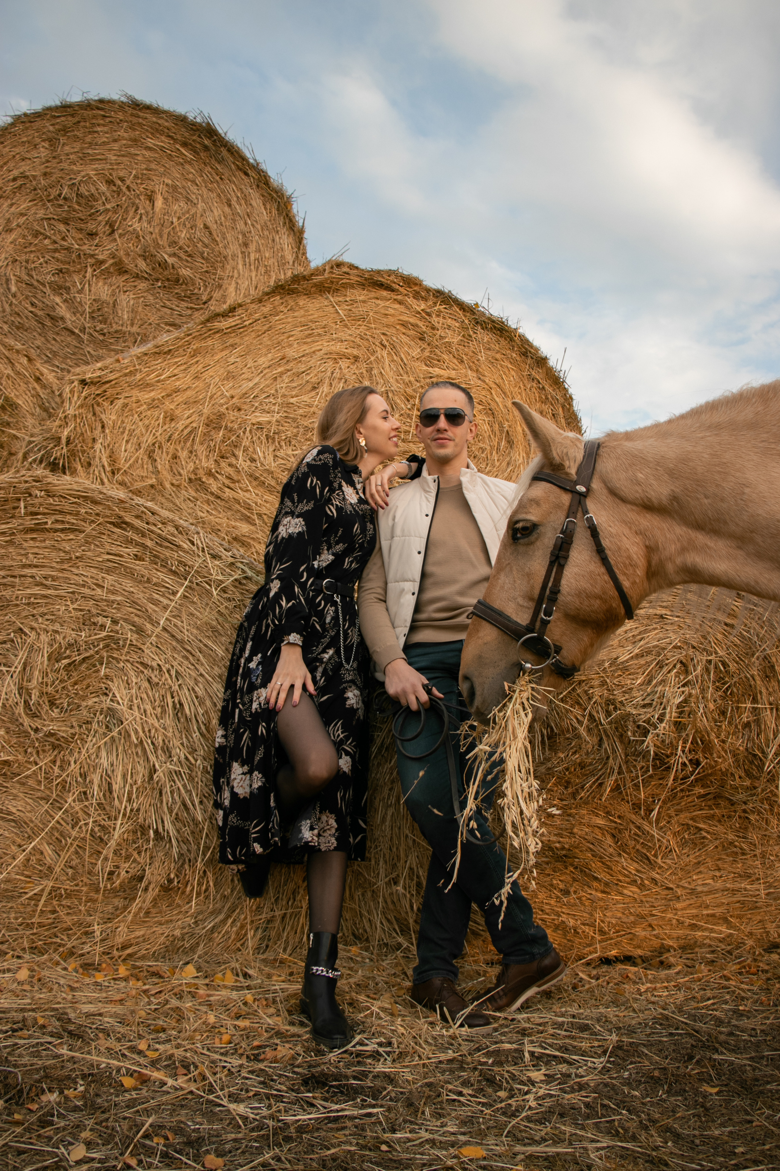 Юлия и Юрий. Фотосессии с лошадьми в Москве, Новосибирске