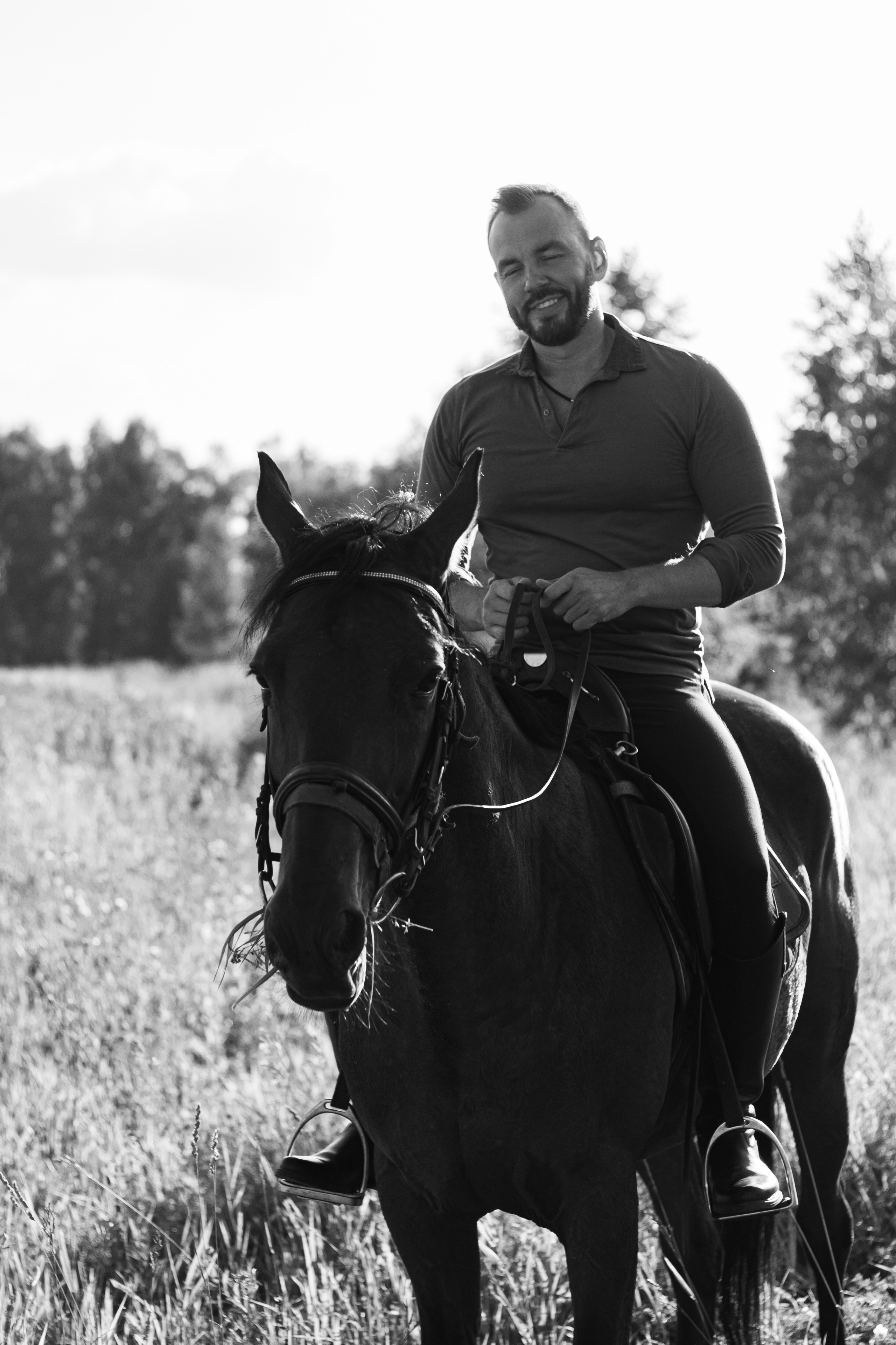 Александр Борматов и Пегас. Фотосессии с лошадьми в Москве, Новосибирске
