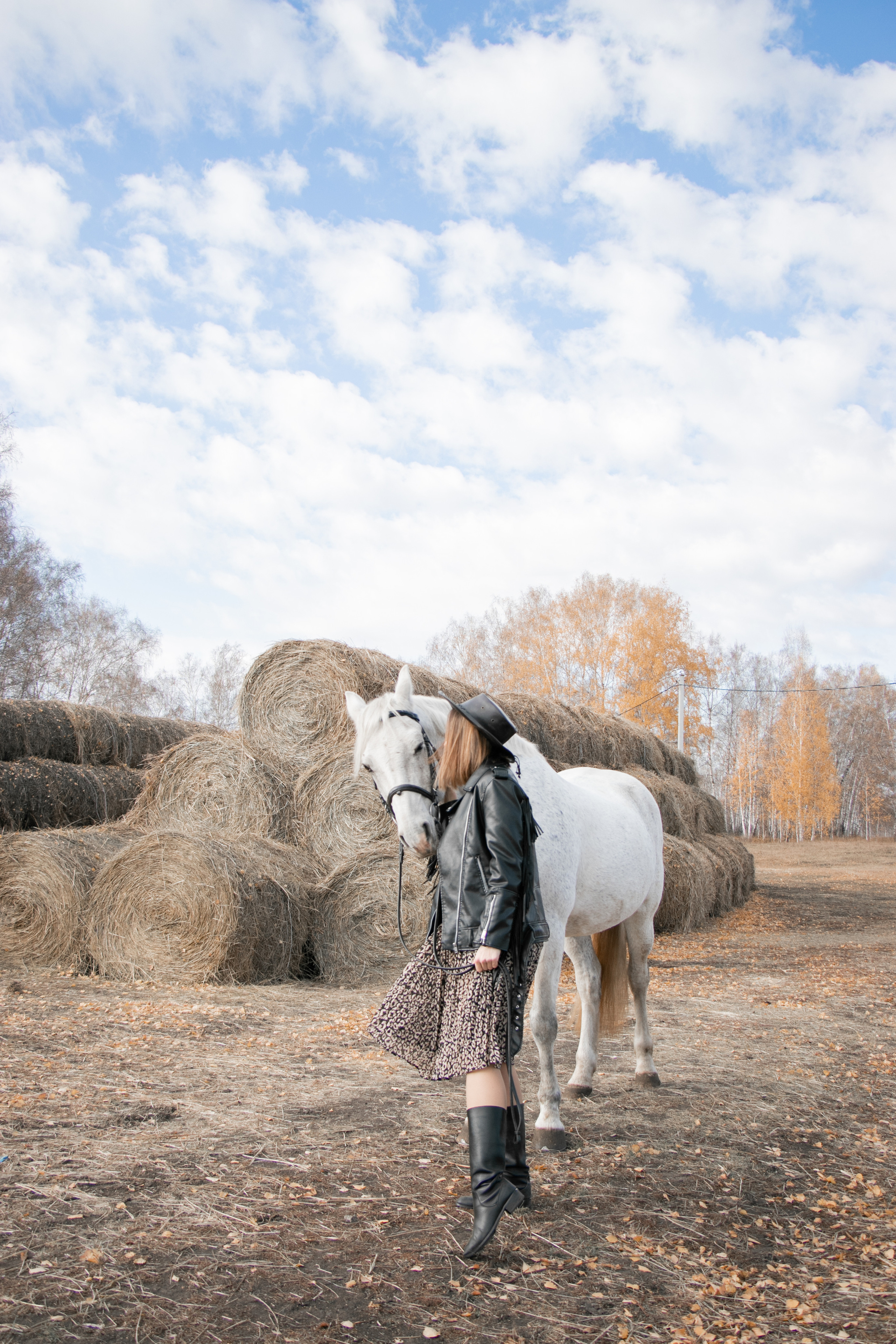 Олеся Гарченко и Пепел. Фотосессии с лошадьми в Москве, Новосибирске