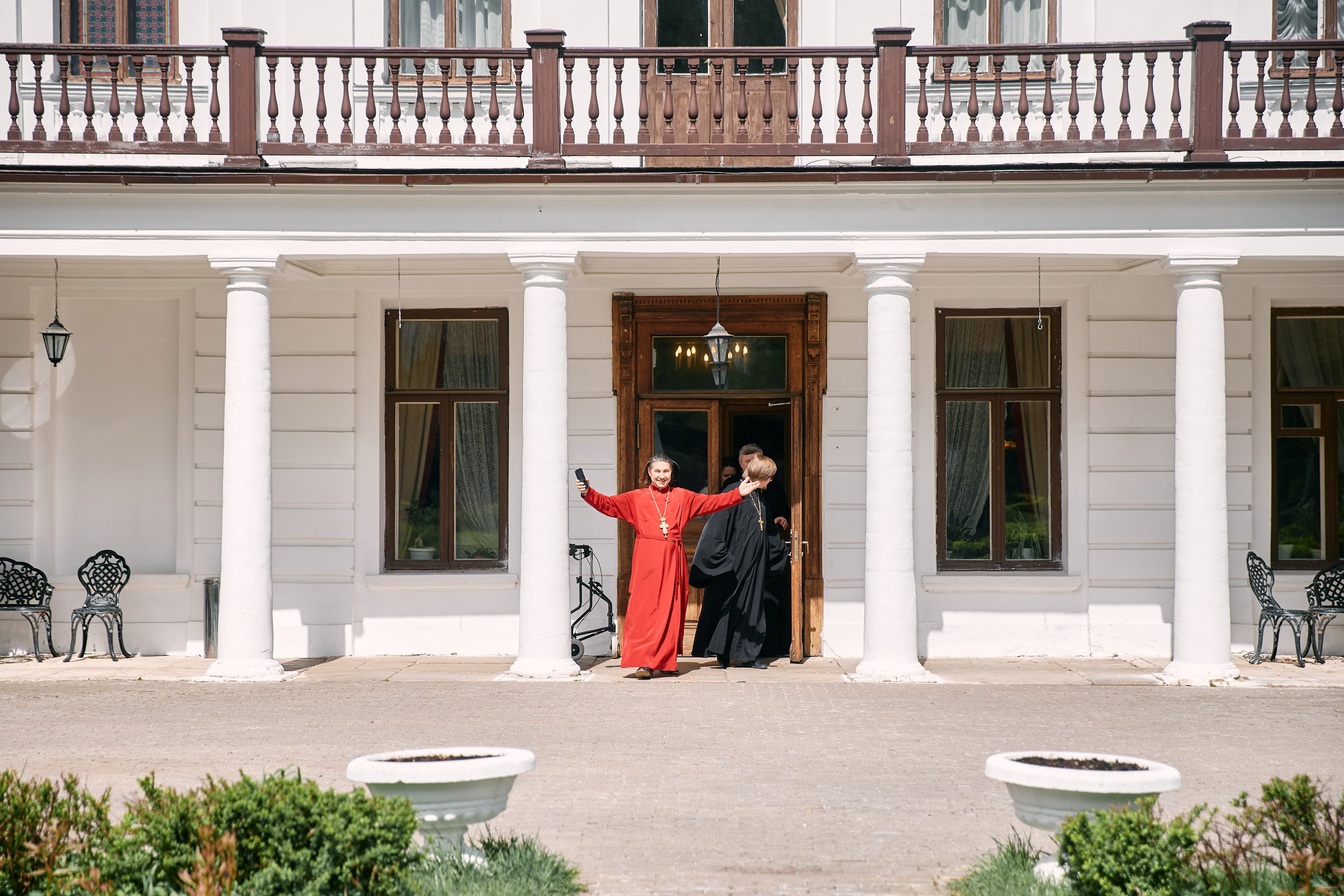 День жен-мироносиц — Середниково, 2025. Свадебный фотограф Андрей Кочкин в Москве