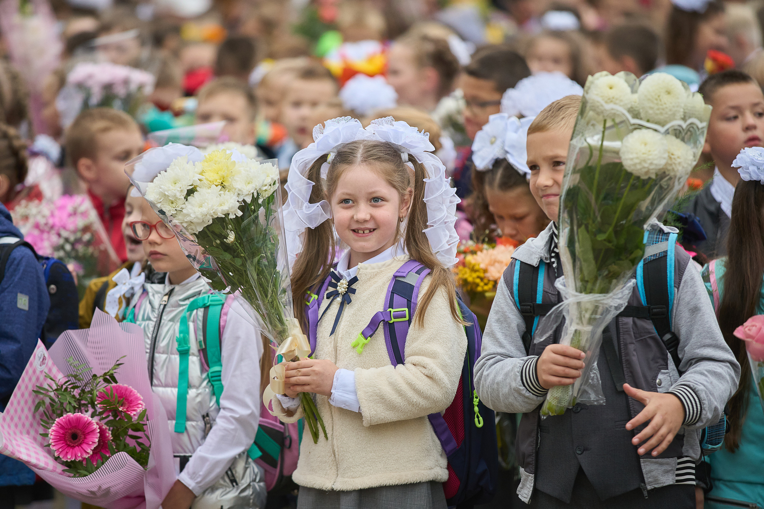 Фото на 1 сентября в Заволжье, Городце. 1 класс. Школьный фотограф. Фотограф в Заволжье Алексей Шабалин