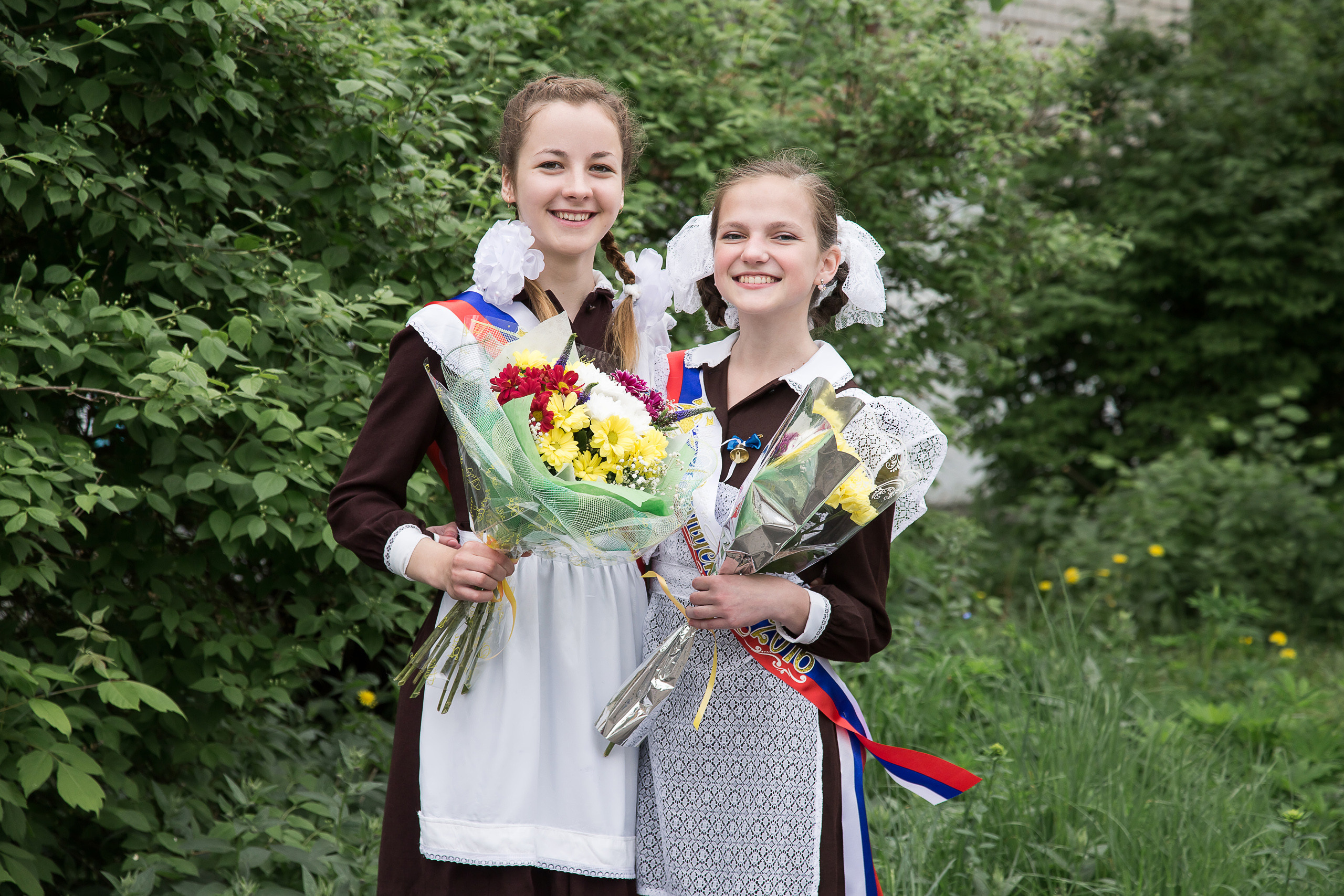 Фото на Последний звонок 9, 11 класс. Школьный фотограф в Заволжье. Фотограф в Заволжье Алексей Шабалин