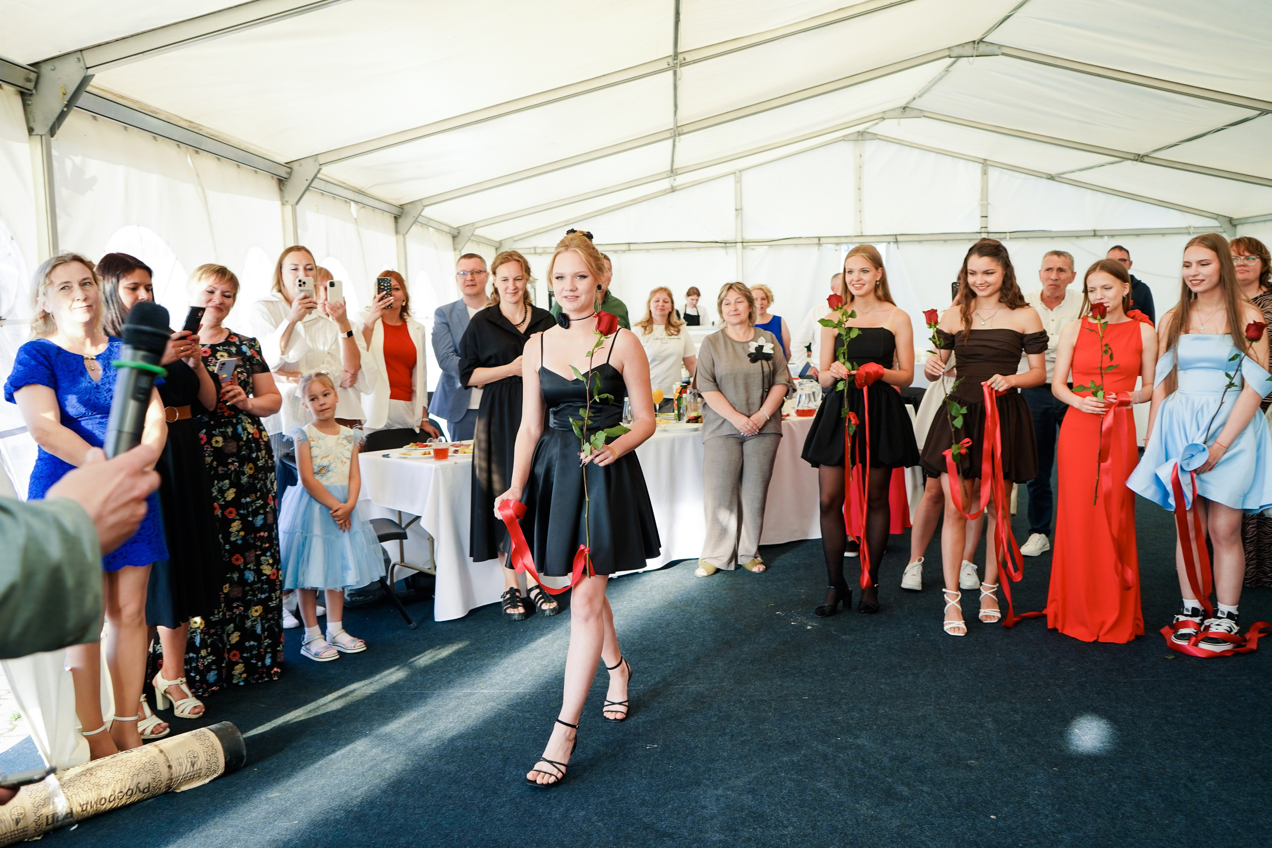 Выпускной 9 класса школа 19 в Коматек. Семейный и портретный фотограф в Екатеринбурге Анна Лобанова