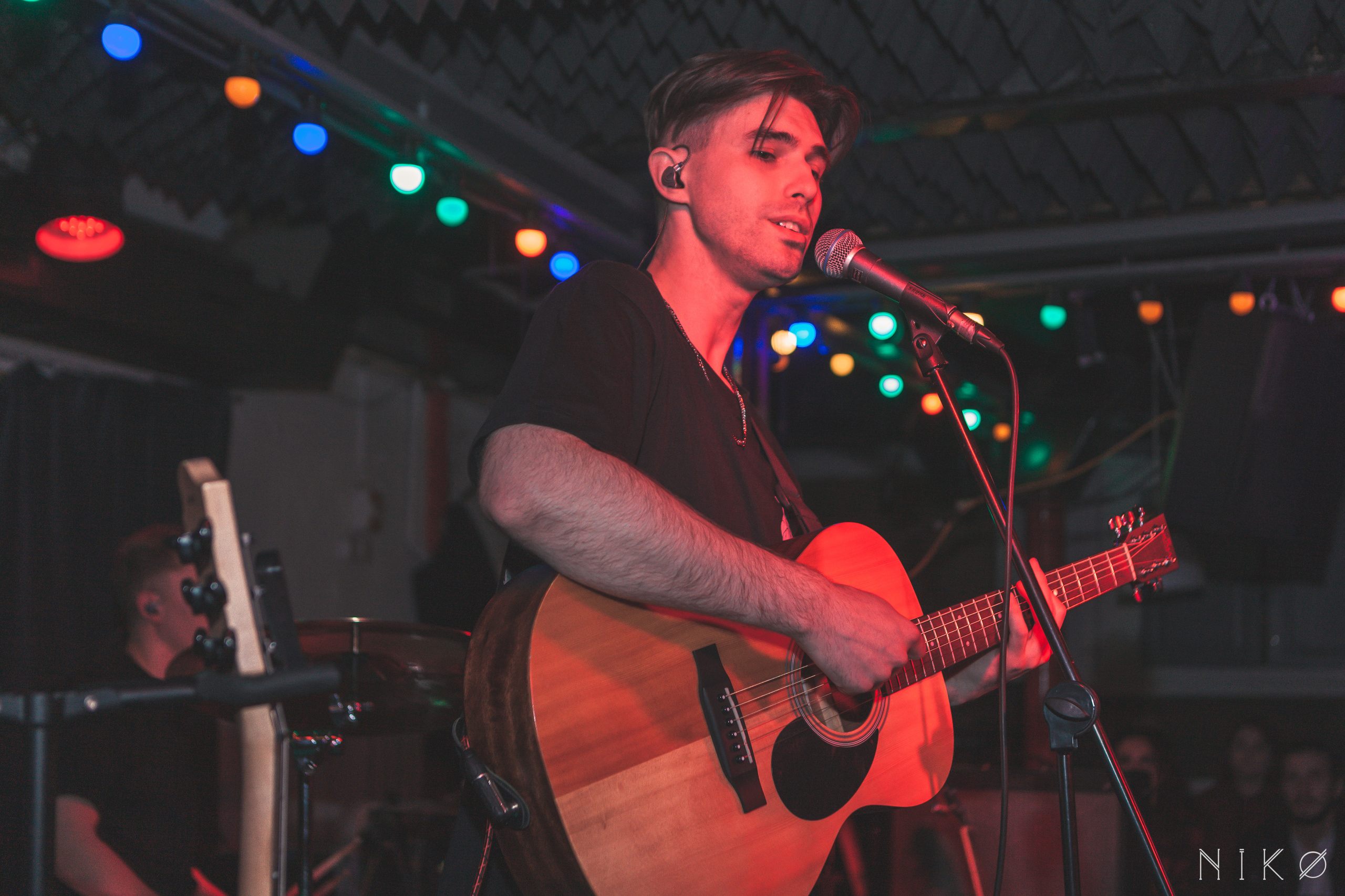 IVEMBR концерт. Фотограф Николь Фолиянц