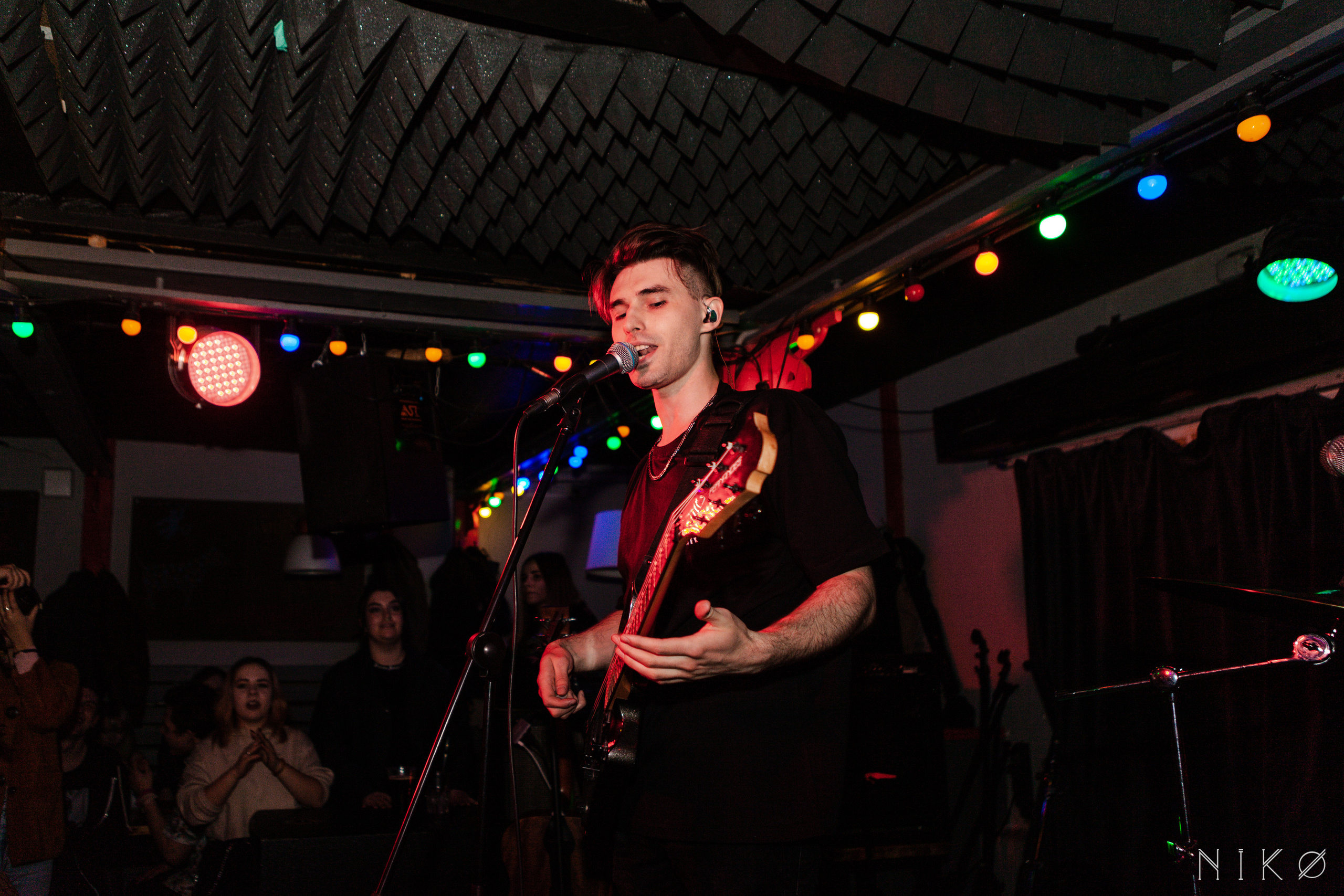 IVEMBR концерт. Фотограф Николь Фолиянц