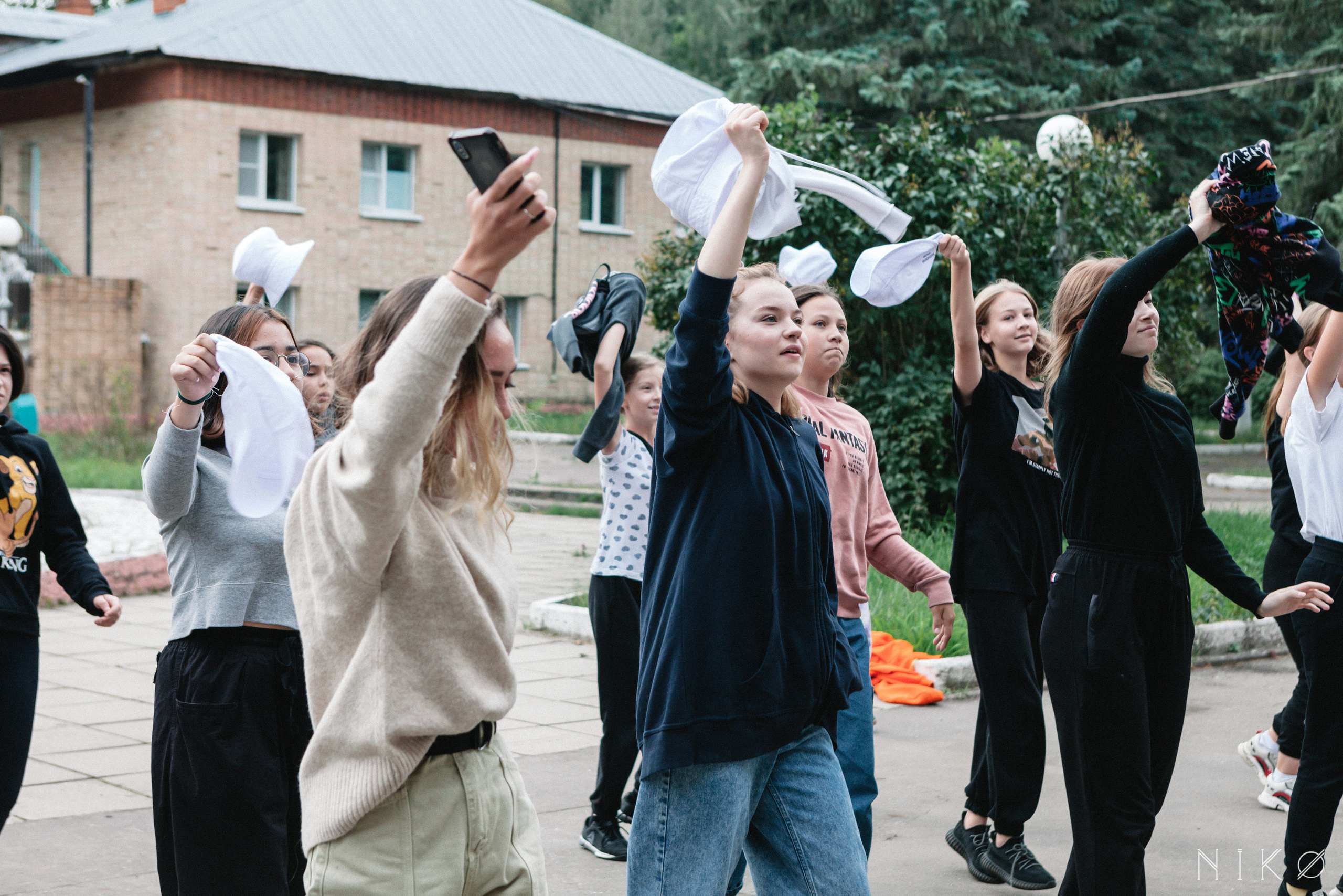 SOVA CAMP. Фотограф Николь Фолиянц