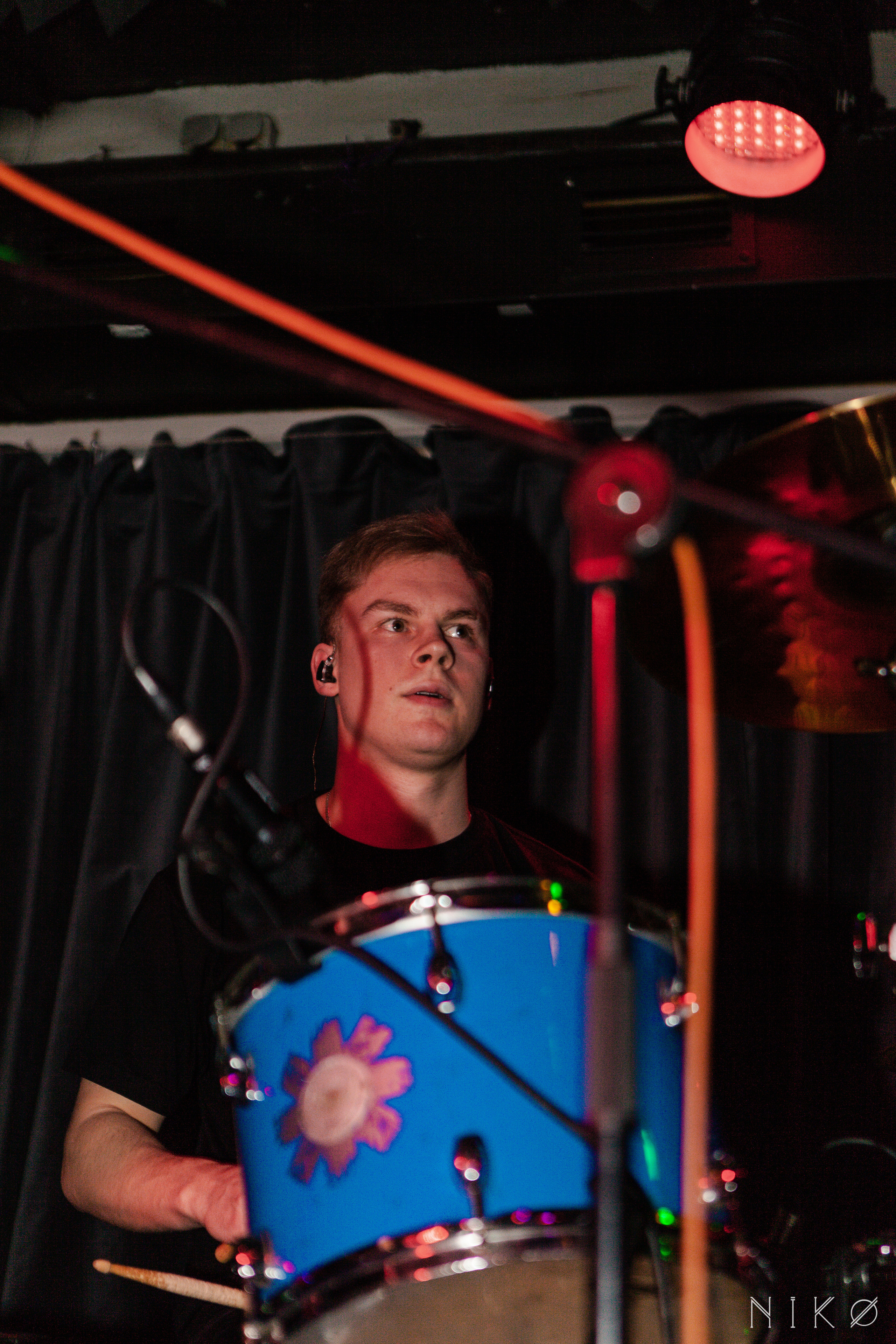 IVEMBR концерт. Фотограф Николь Фолиянц