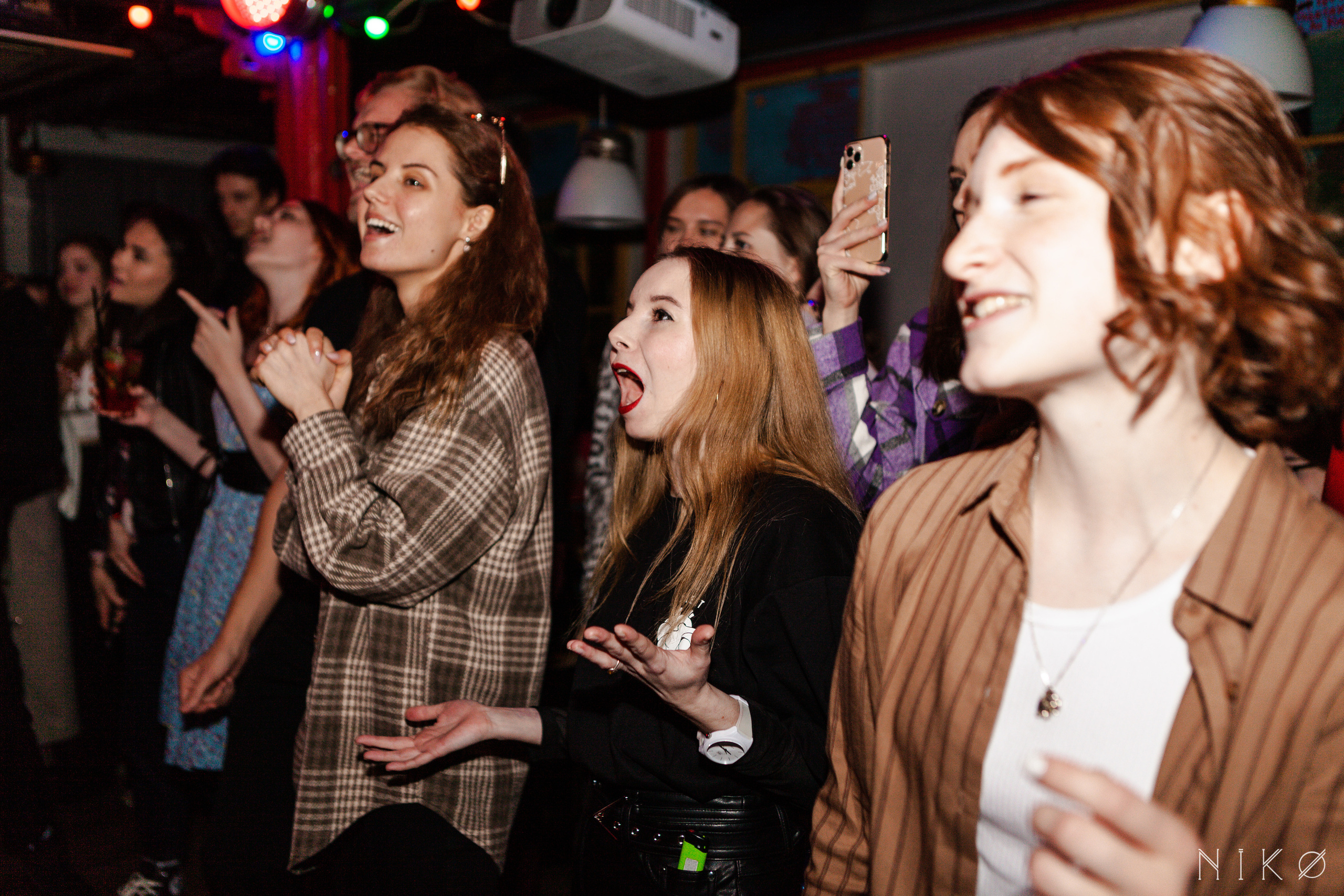 IVEMBR концерт. Фотограф Николь Фолиянц