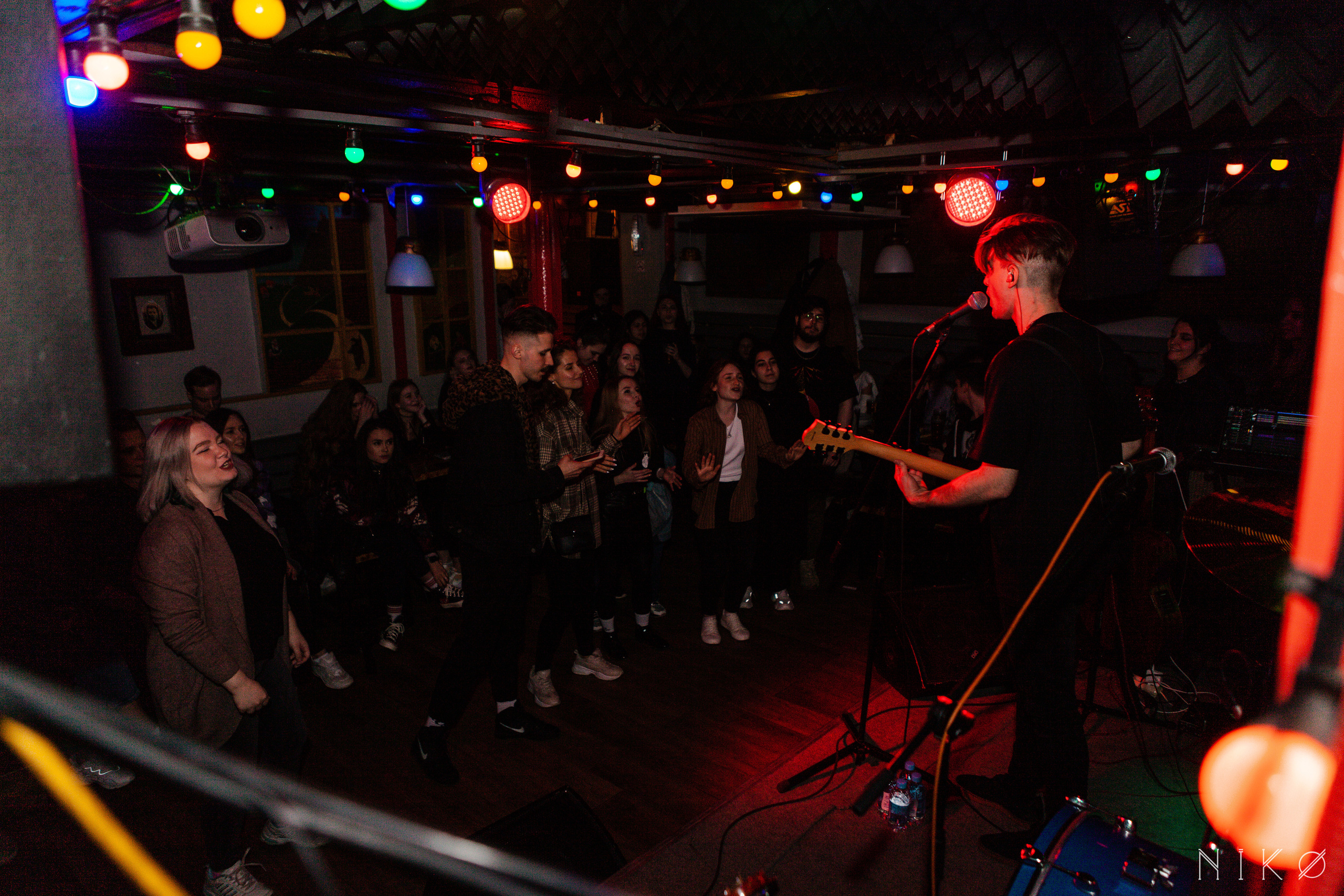 IVEMBR концерт. Фотограф Николь Фолиянц