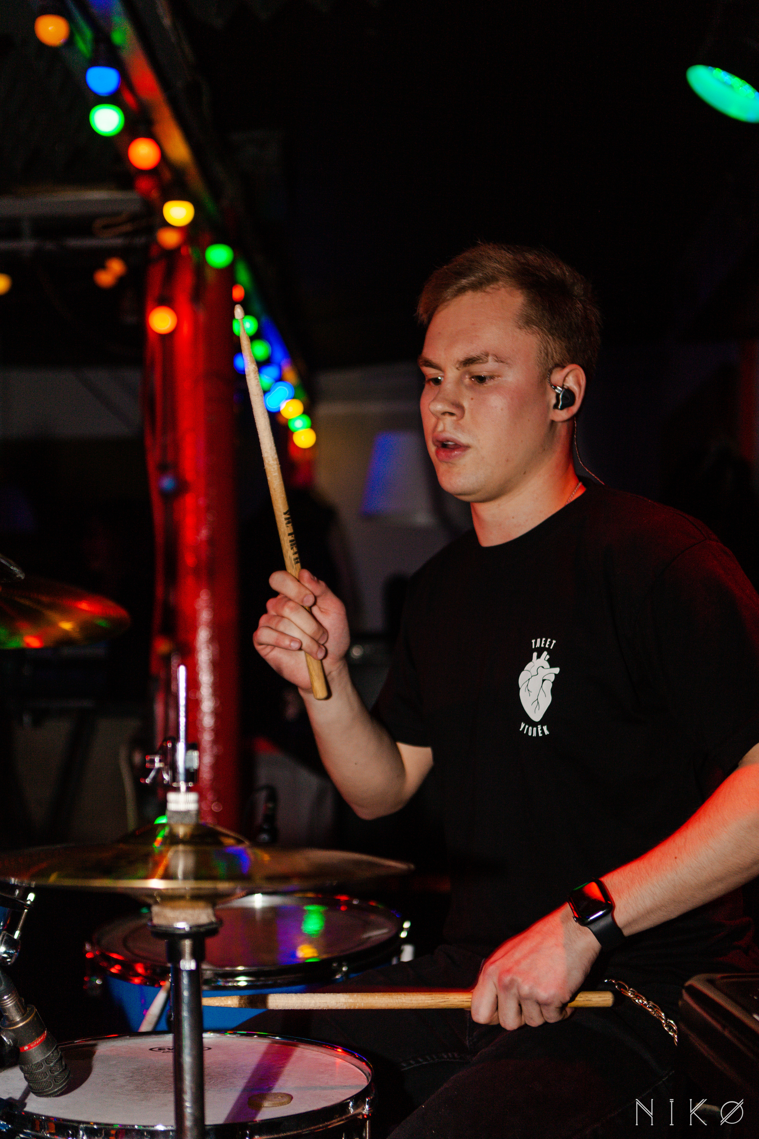 IVEMBR концерт. Фотограф Николь Фолиянц