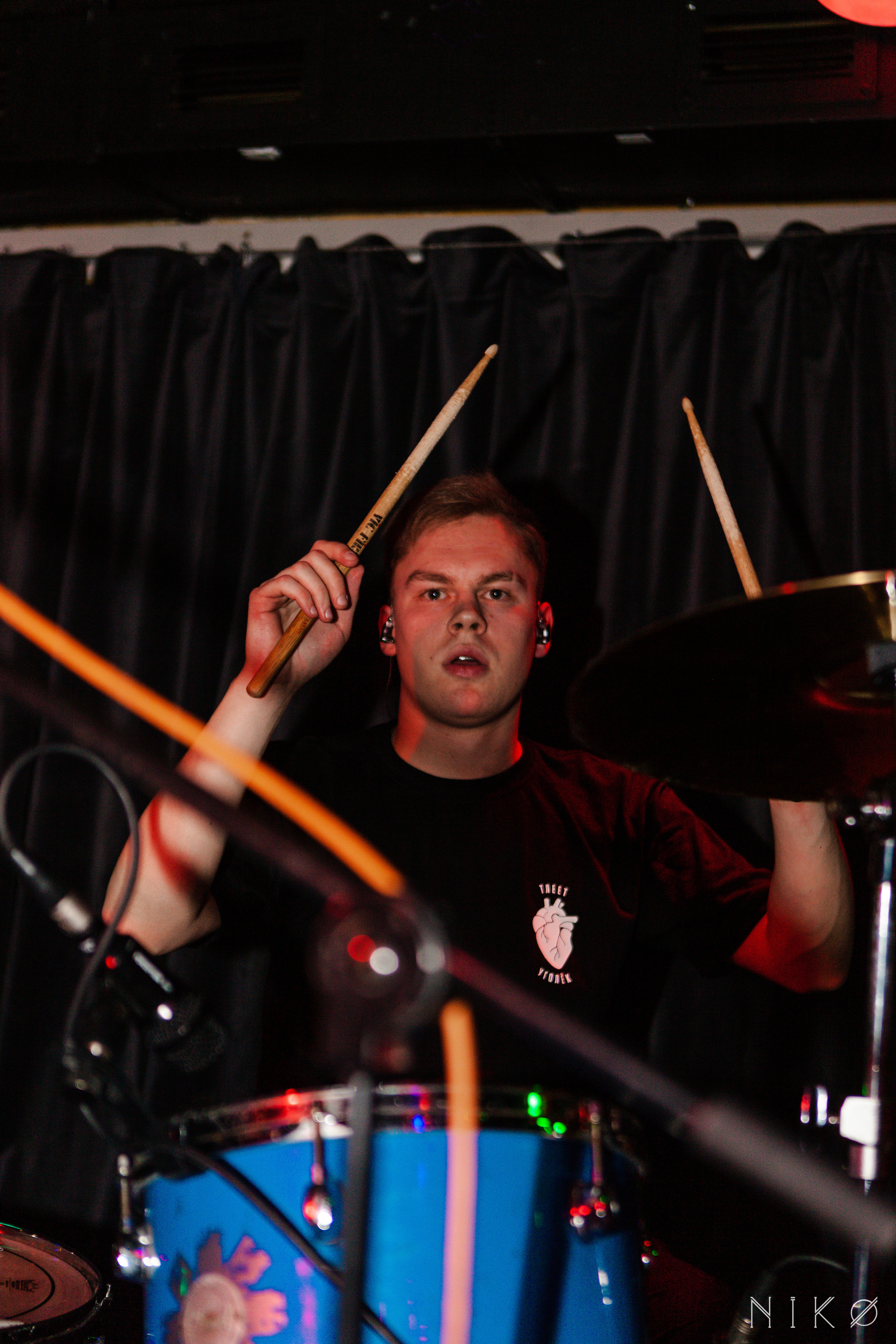 IVEMBR концерт. Фотограф Николь Фолиянц