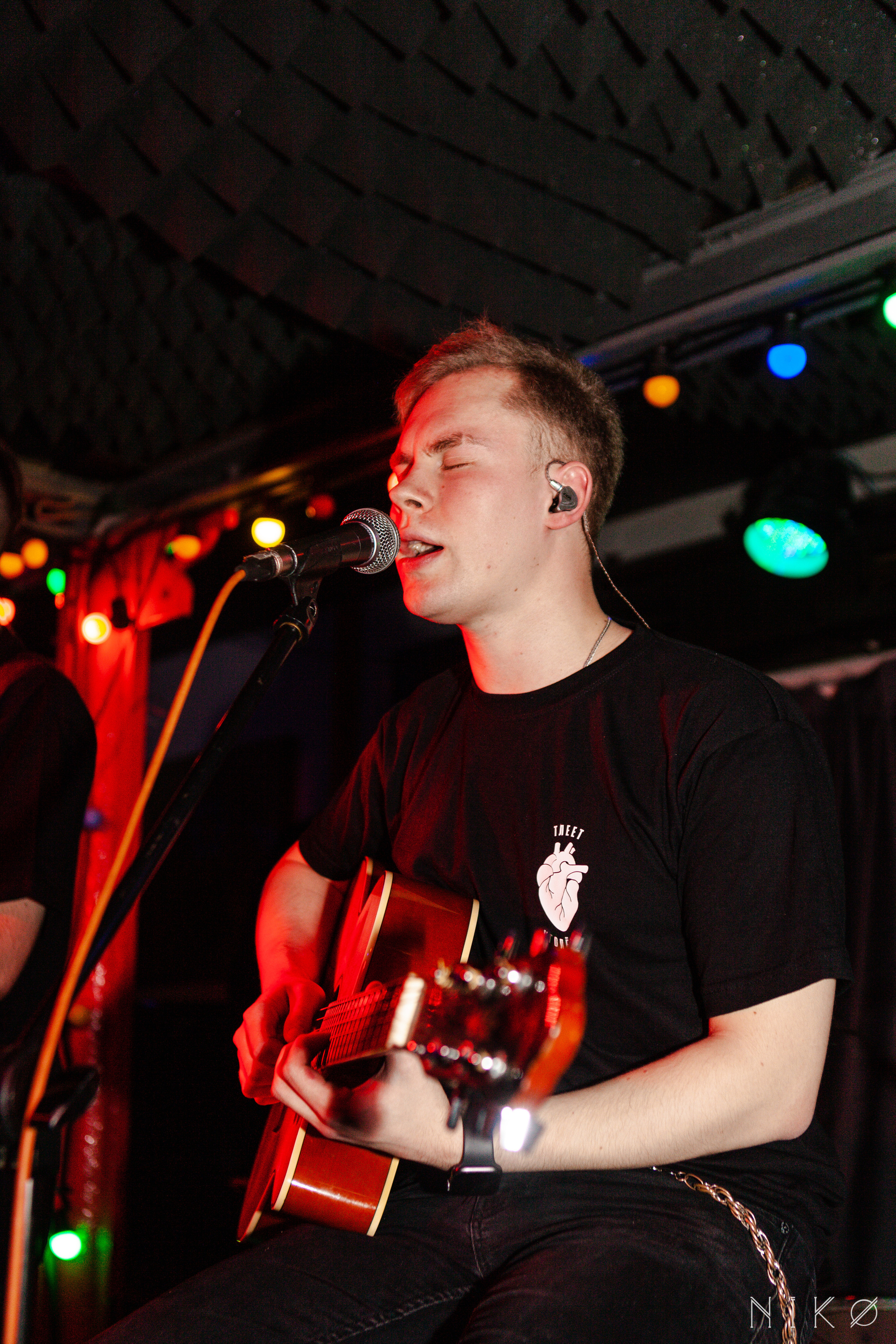 IVEMBR концерт. Фотограф Николь Фолиянц