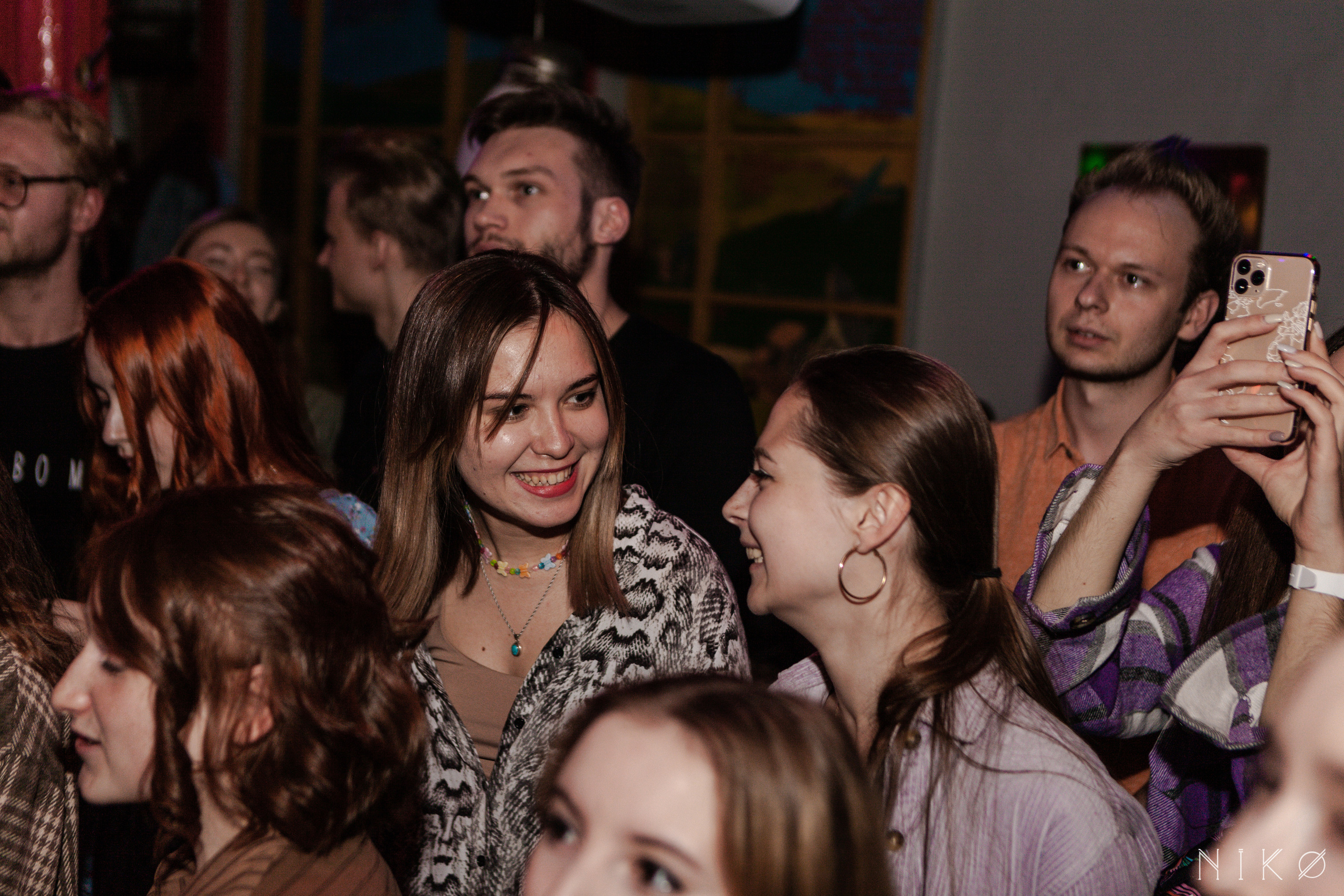 IVEMBR концерт. Фотограф Николь Фолиянц