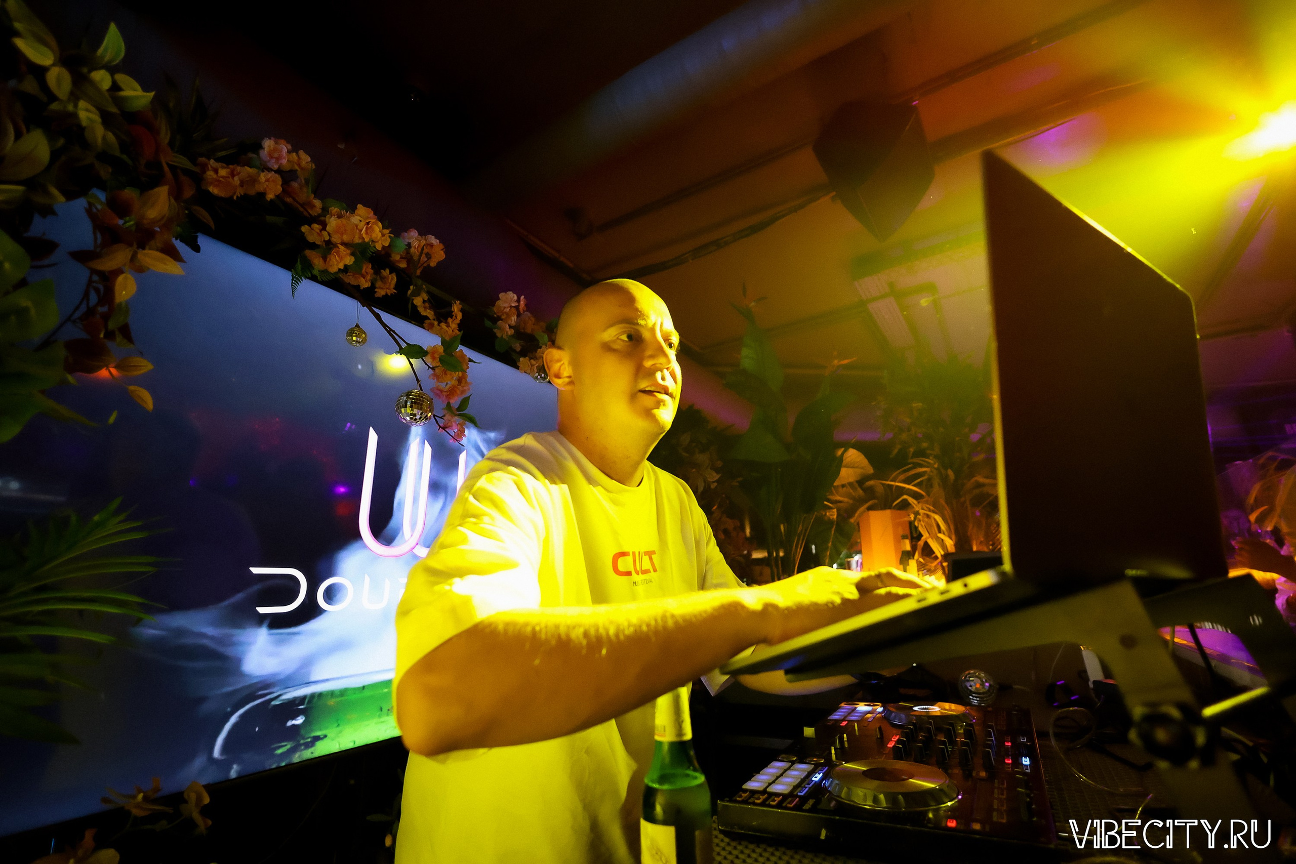 DOUBLE U. VIBECITY.RU Вайб Сити Ру Фоторепортажи Фотоотчеты Калининград