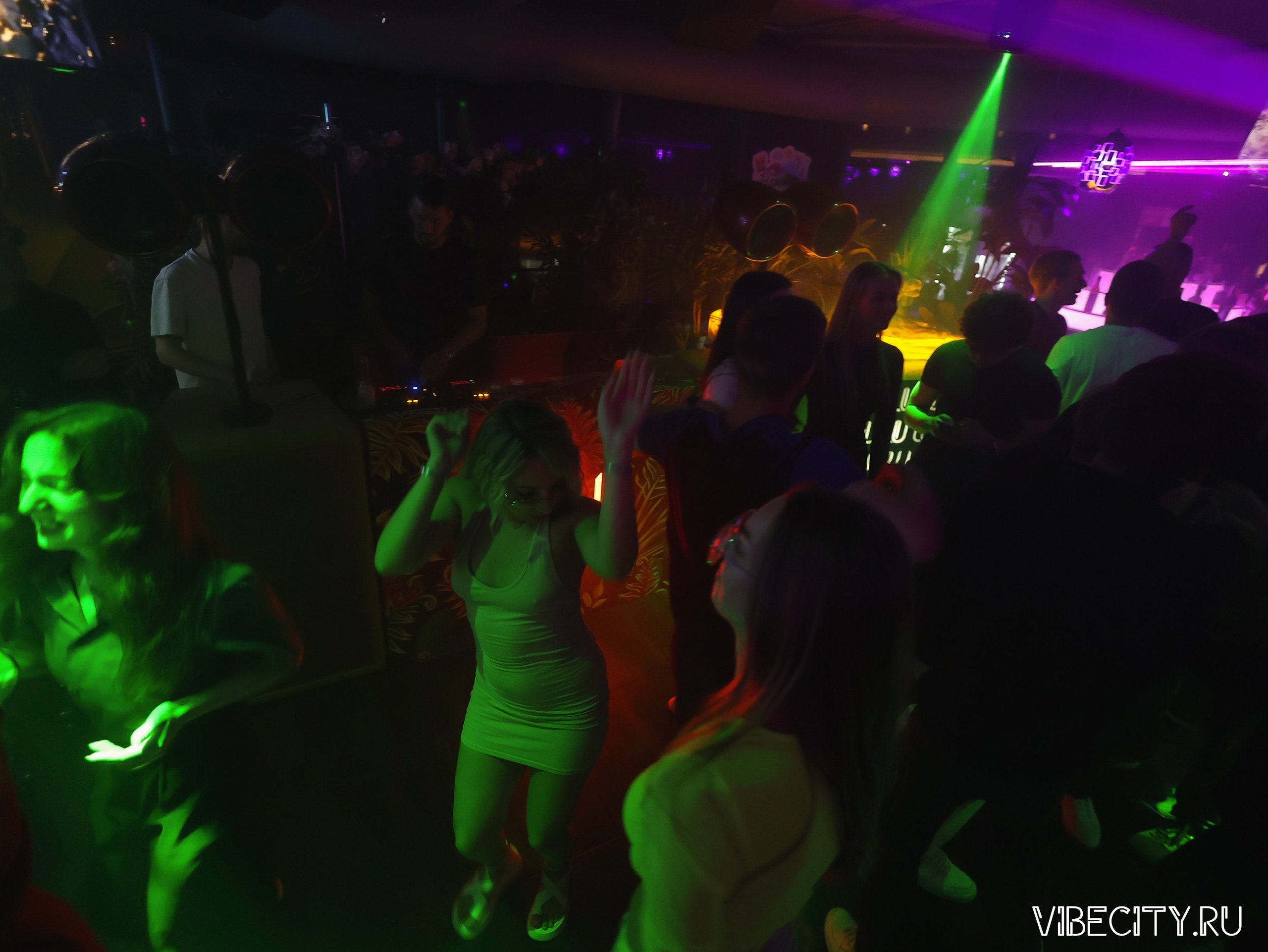 DOUBLE U. VIBECITY.RU Вайб Сити Ру Фоторепортажи Фотоотчеты Калининград