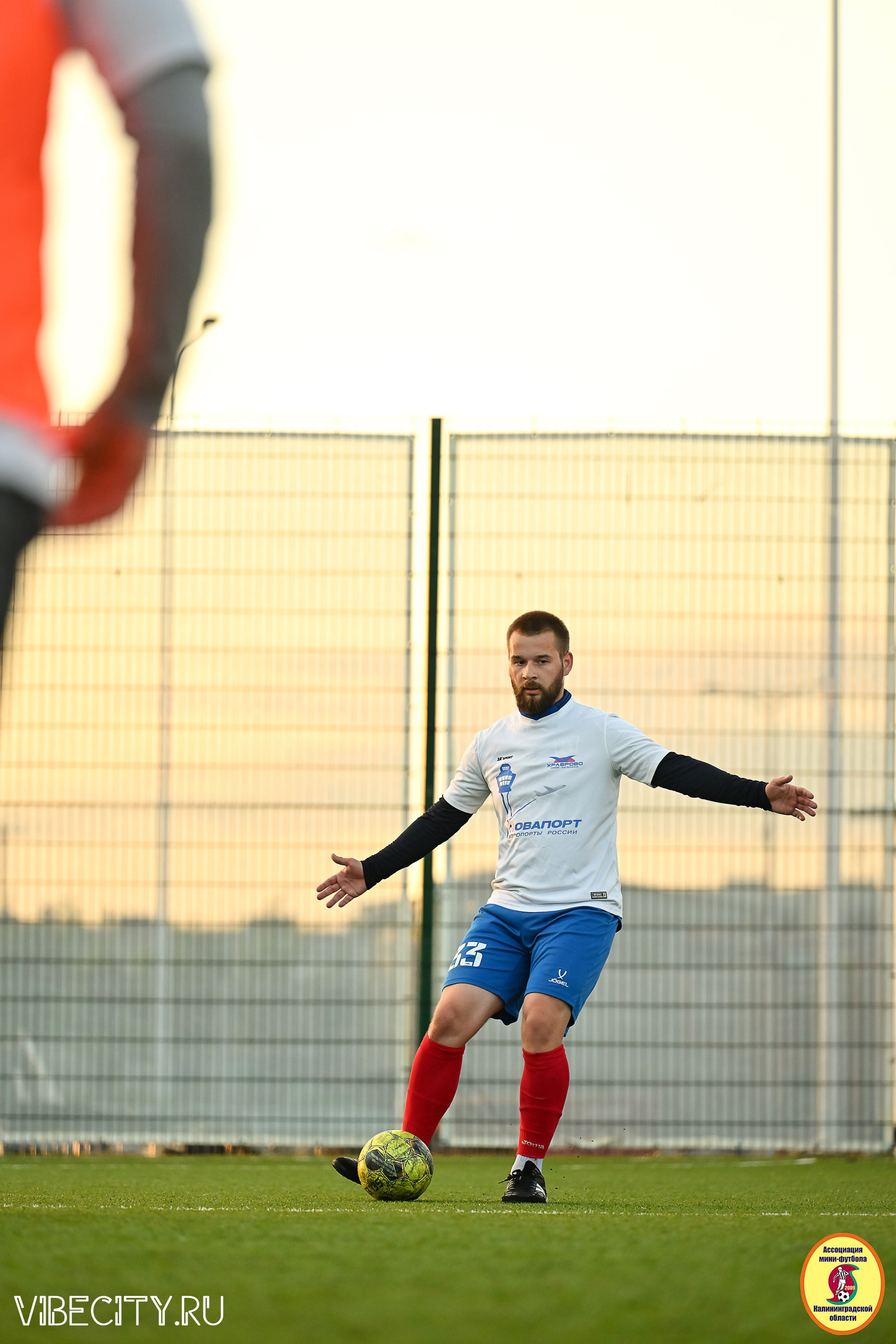 ИГРЫ МИНИ-ФУТБОЛЬНОЙ И КОРПОРАТИВНОЙ ЛИГИ. VIBECITY.RU Вайб Сити Ру Фоторепортажи Фотоотчеты Калининград