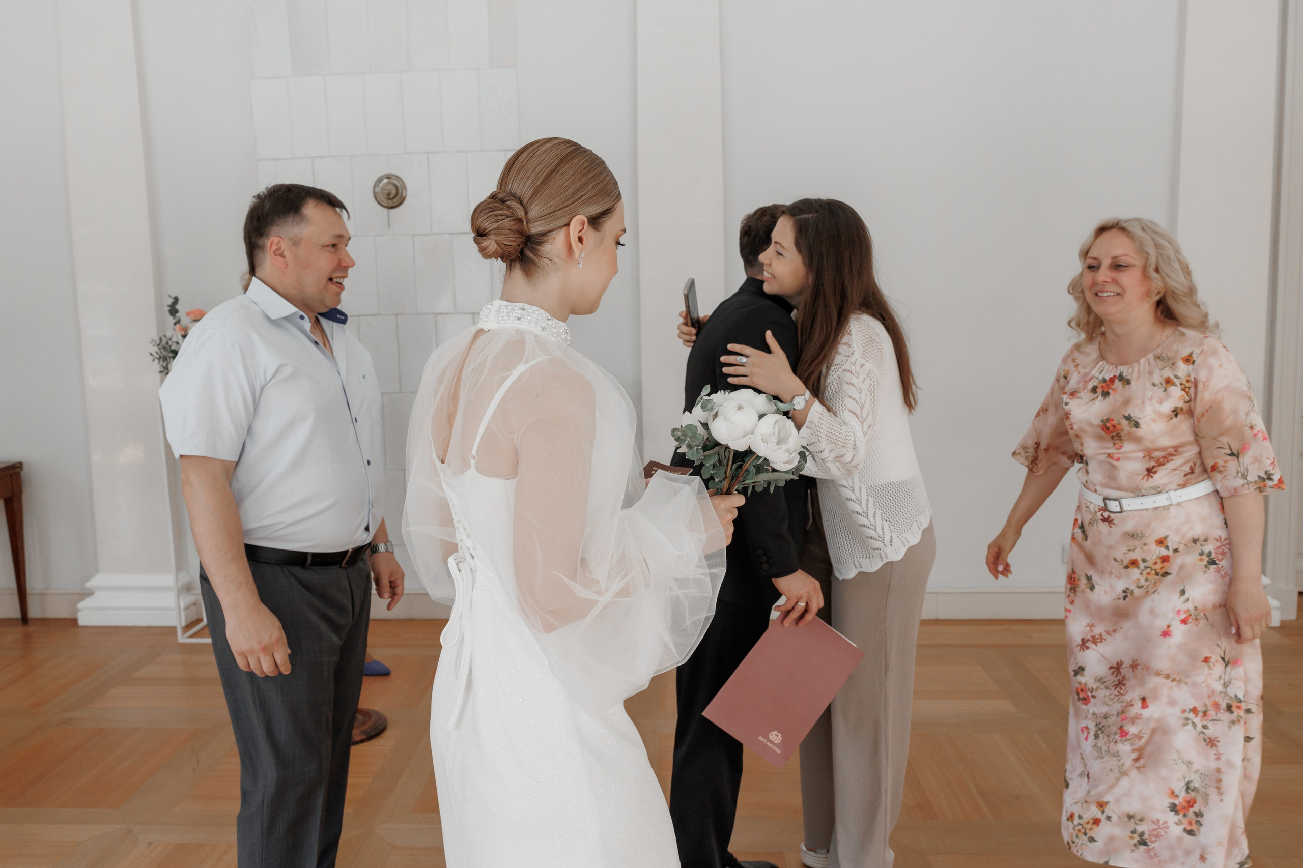 Анна и Сергей, Особняк Муравьевых-Апостолов, прогулка по ВДНХ, ресторан «Домик в саду». Свадебный и репортажный фотограф (Москва, Королев и другие)