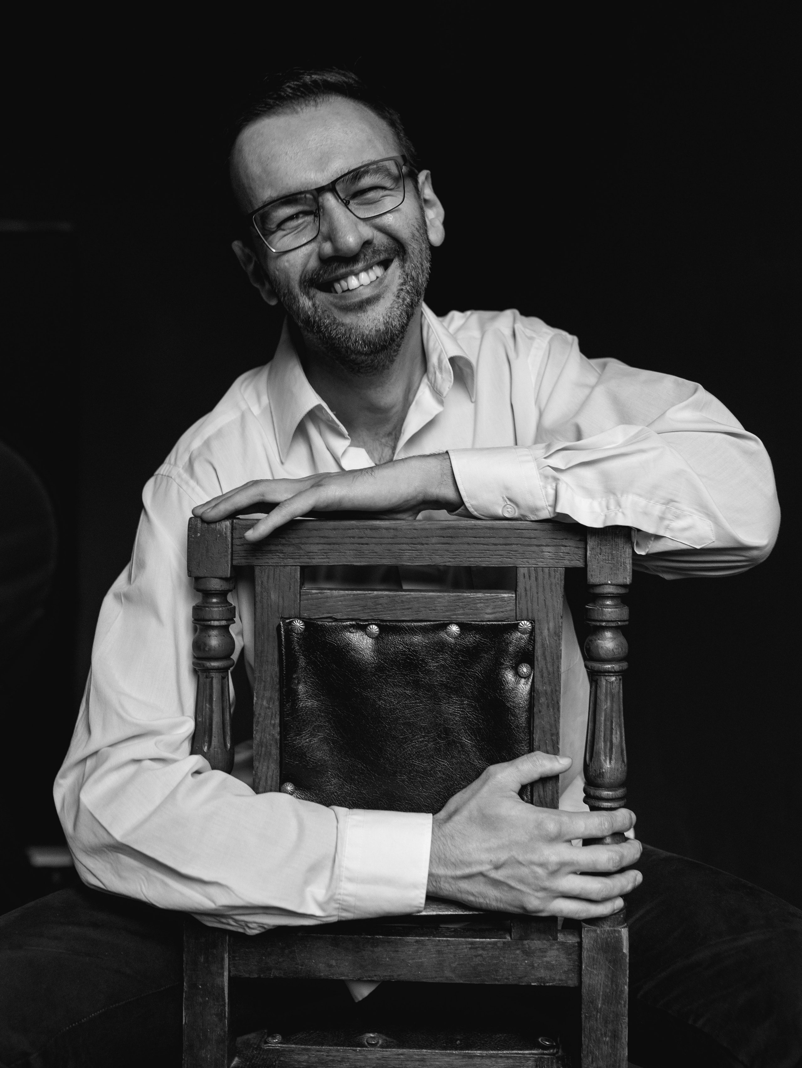 Артем. Фотосессия в Спб в студии, фотограф Панютина Марина