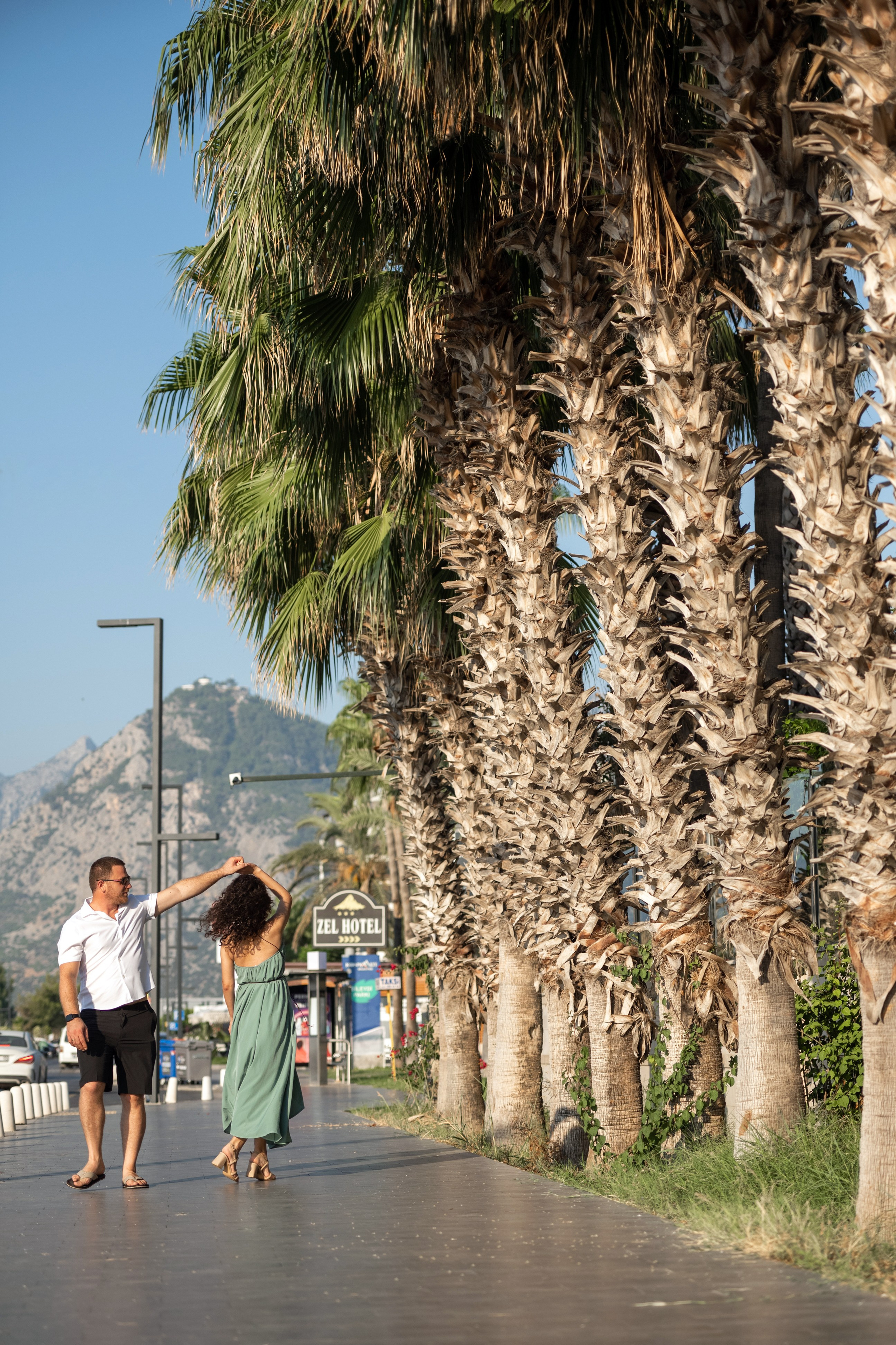 Фотосессия на улицах Анталии. Professiional photographer in Turkey