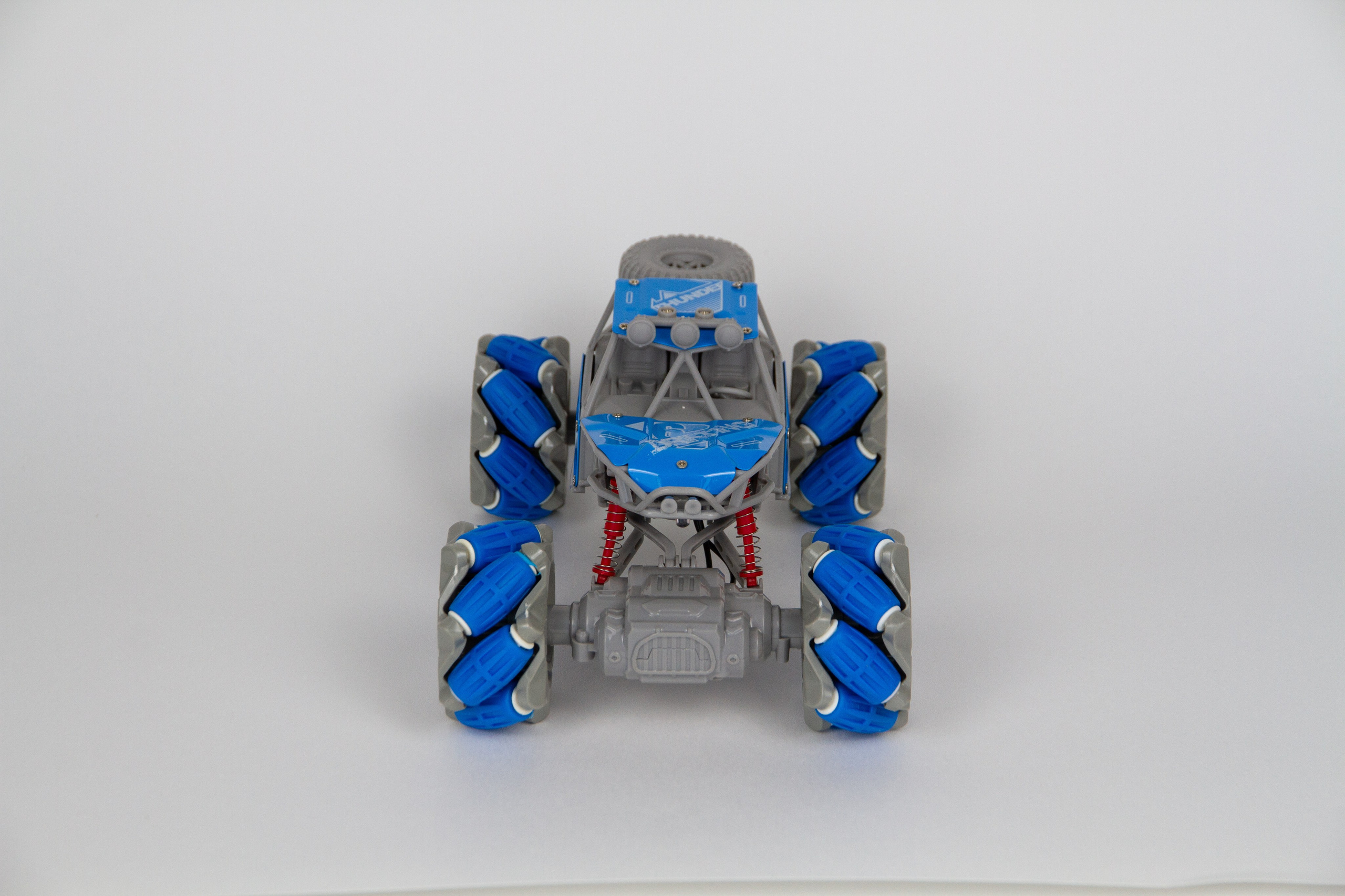 Обтравка фотографий. Предметный фотограф в Симферополе Антон Катунин