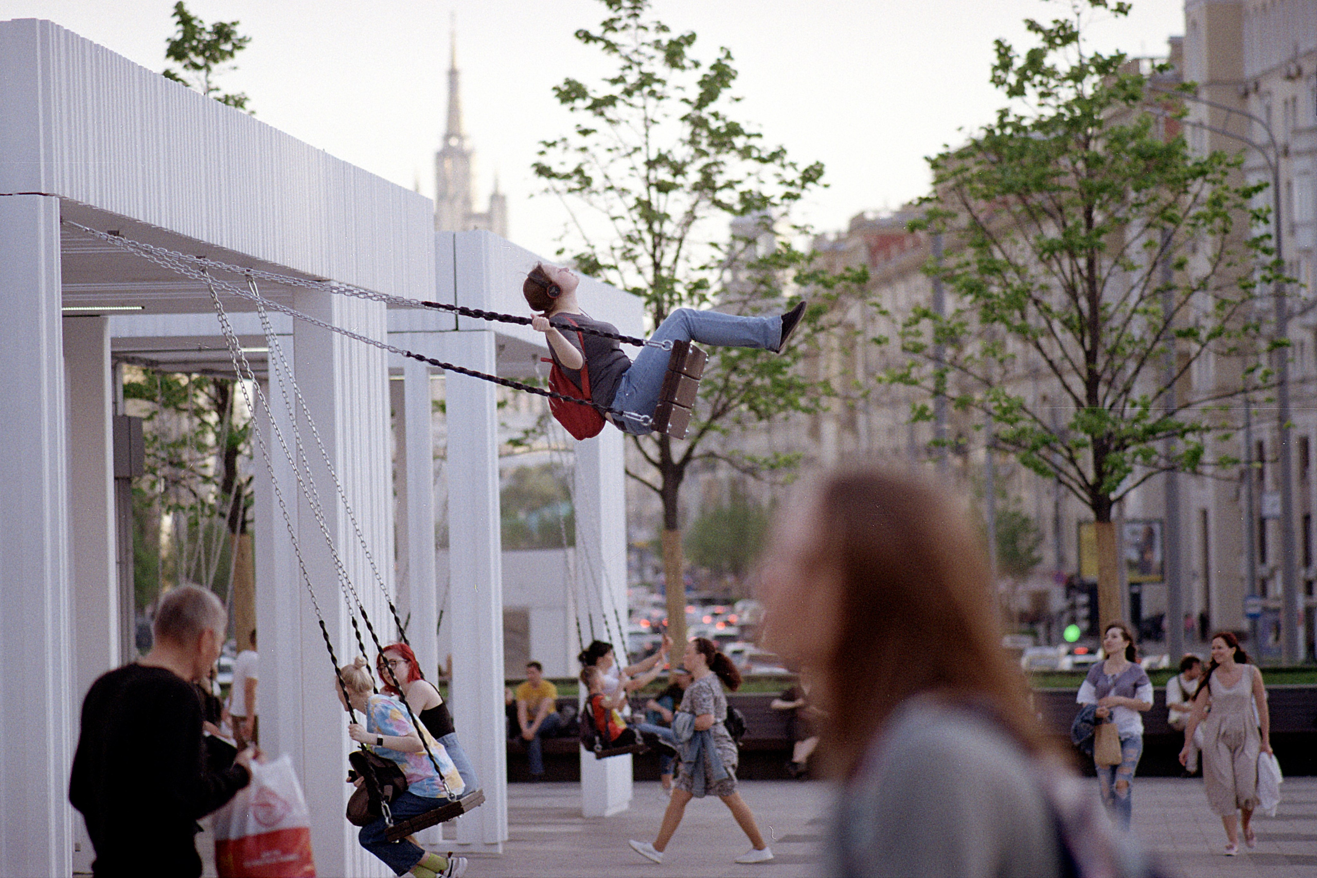 Автор: Виктор Езчелик