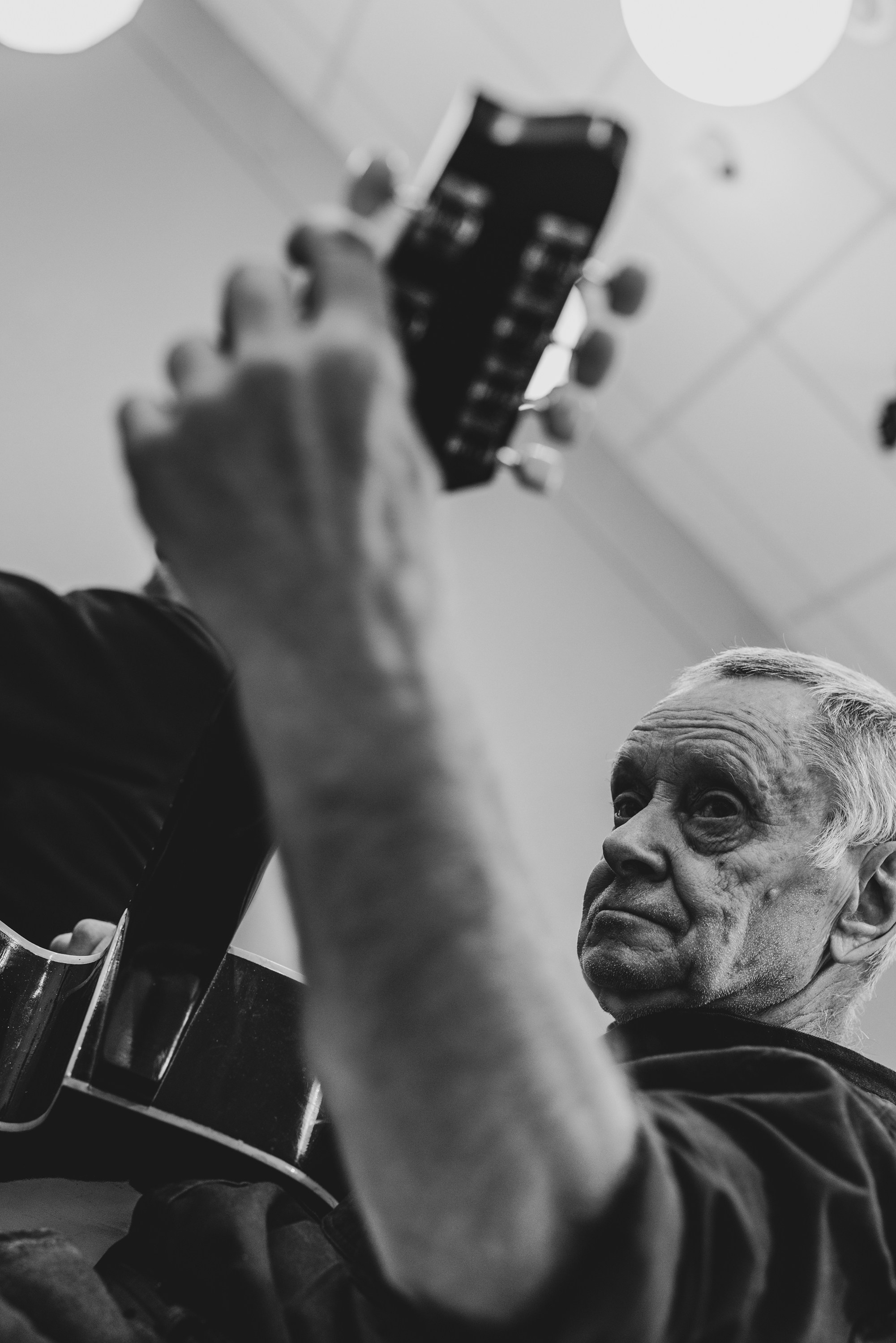 Мужики. Фотограф в Москве, Георгий Бучукури