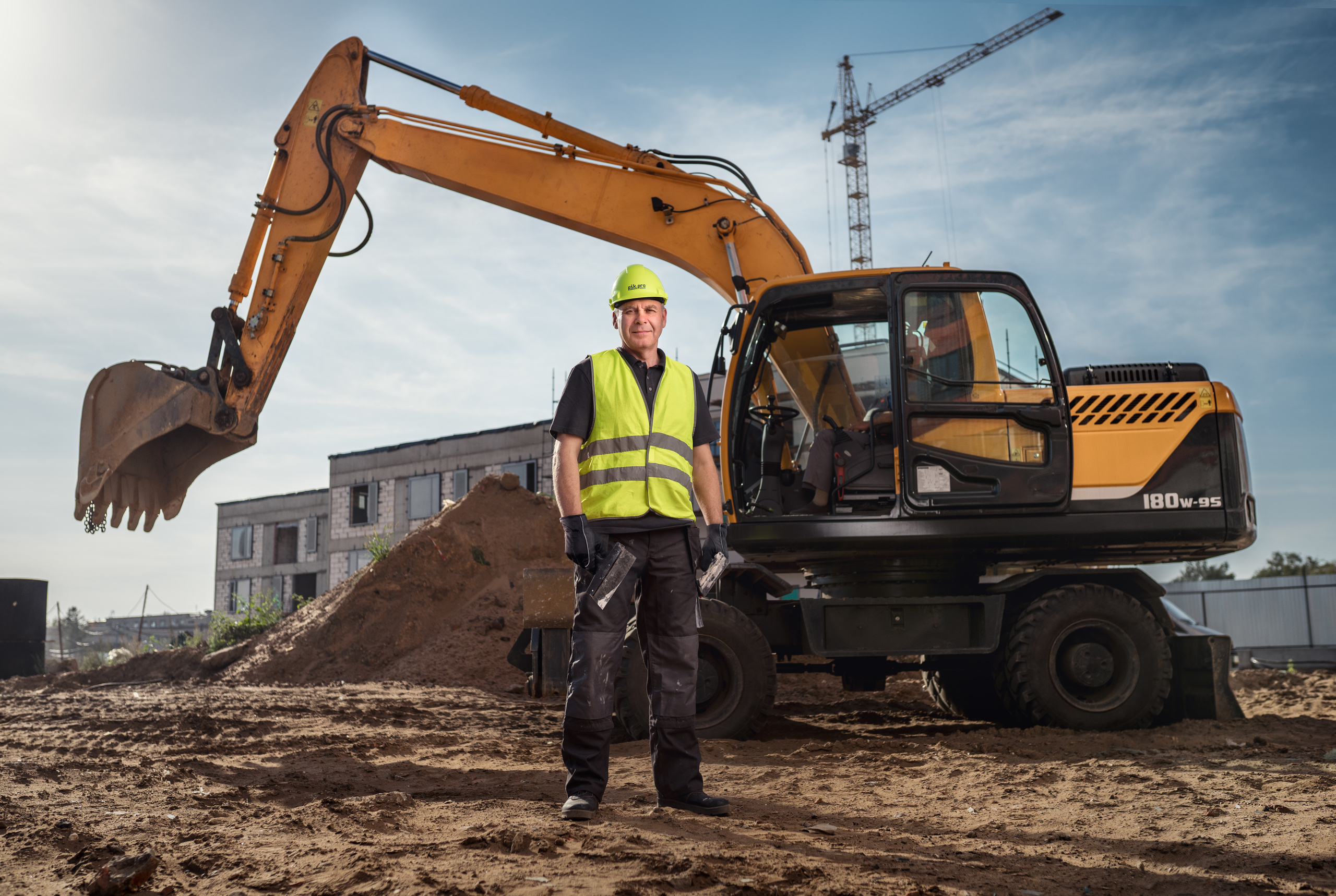 PIK.PRO. Advertising photographer in Dubai — Maxim Mitrofanov