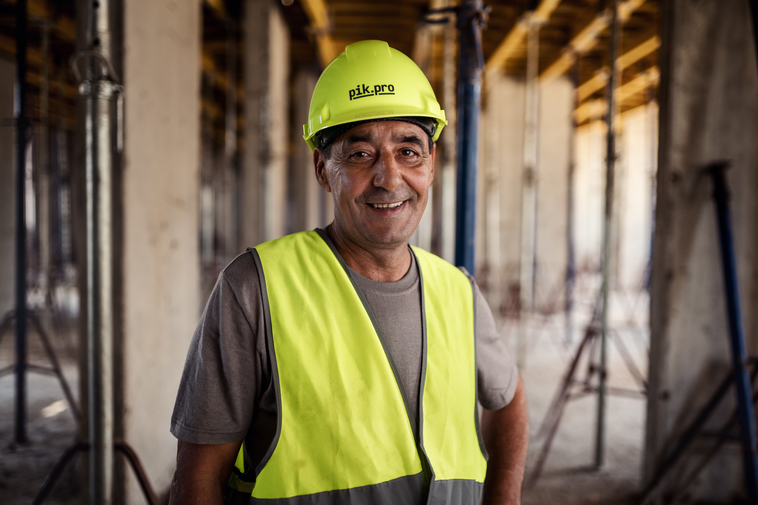 PIK.PRO. Advertising photographer in Dubai — Maxim Mitrofanov