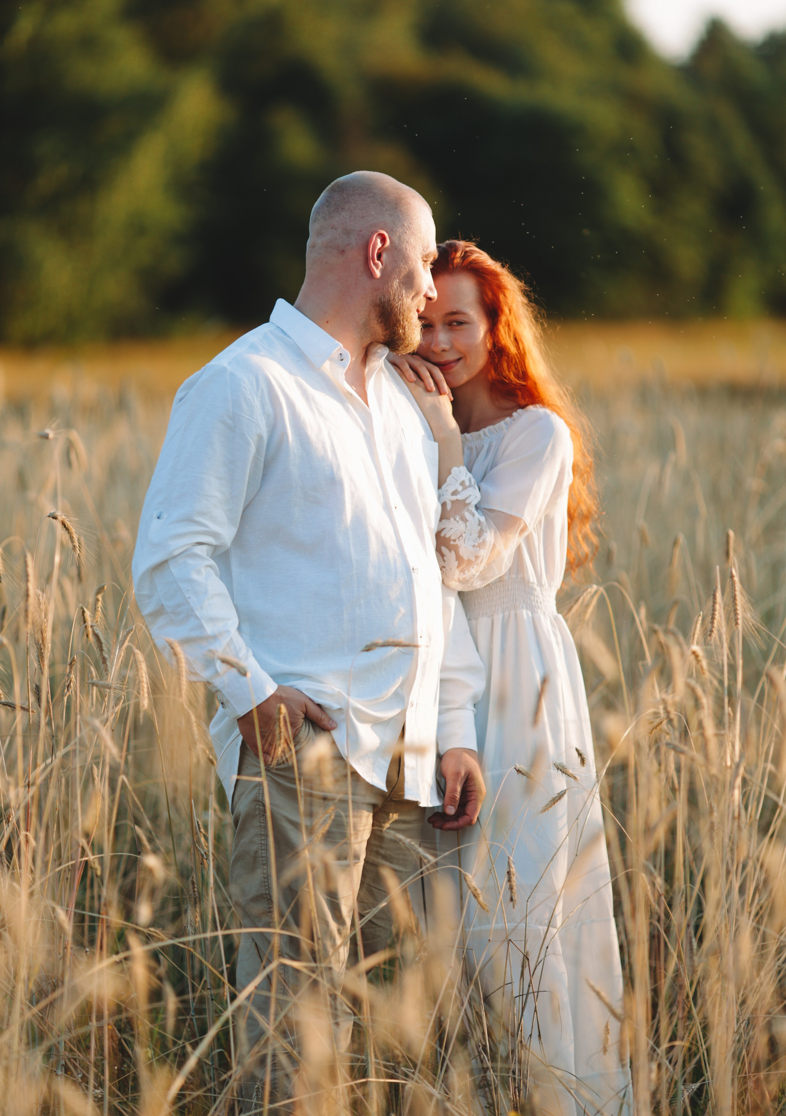 Фотосессия lovestory во ржи. Фотограф Варвара Ермоленко