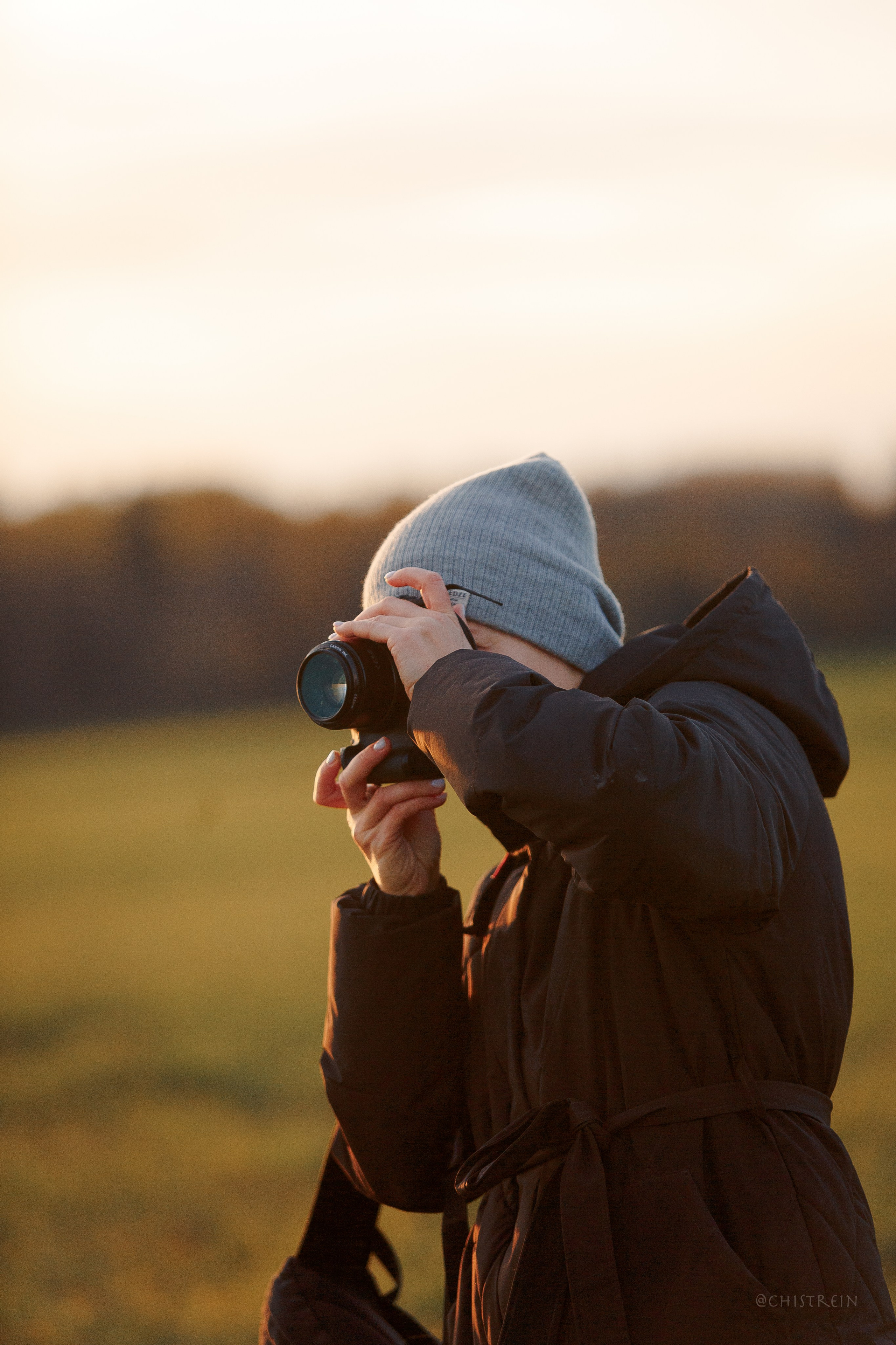 Октябрьский закат в полях. Алина и Лео. Фотограф-анималист Наталия Чистюхина в г. Сосновый Бор и ЛО